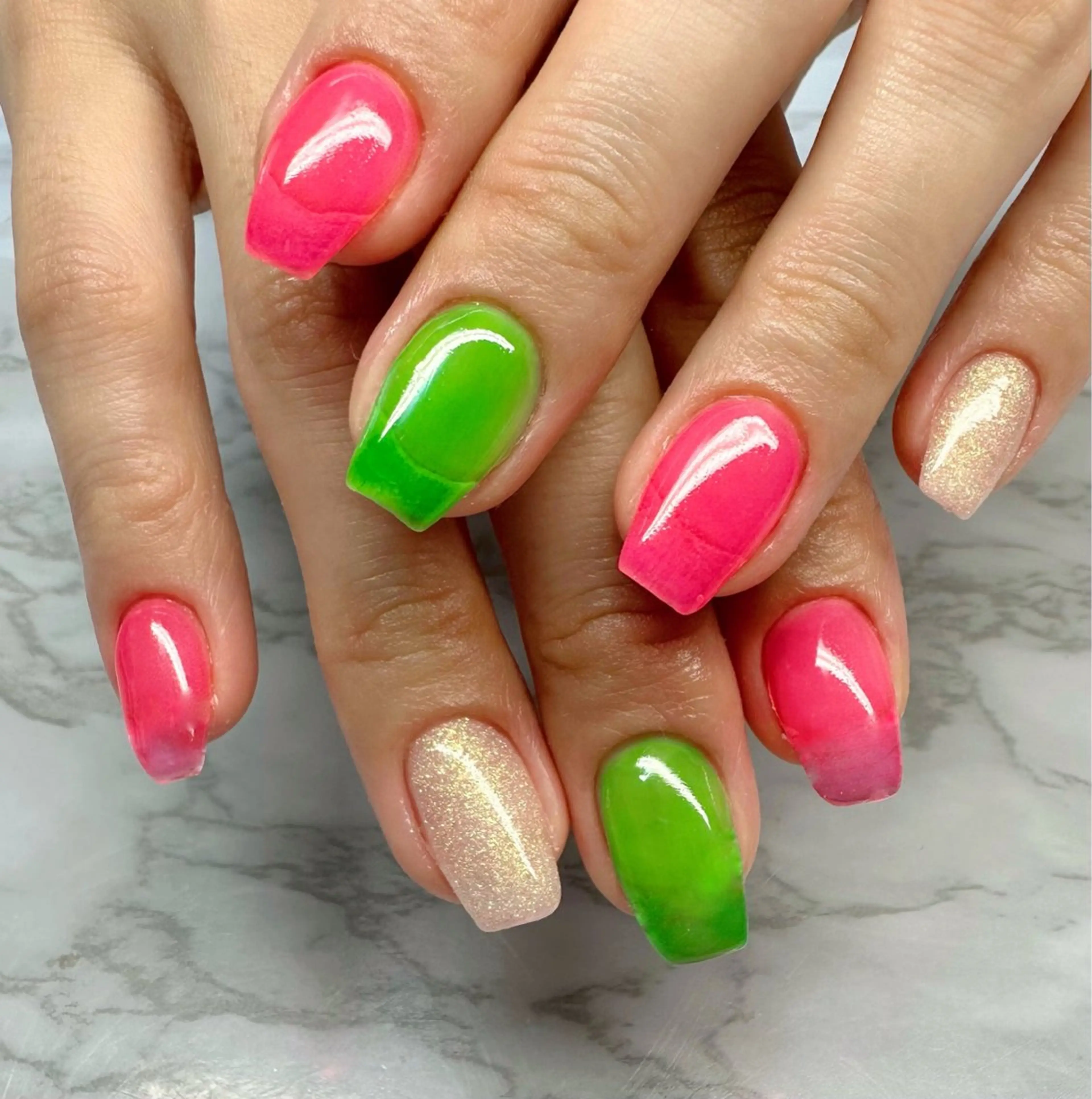 ネイル ラメ(グリッター) ワンカラーネイル 夏ネイル M.N_ nailのネイルデザイン