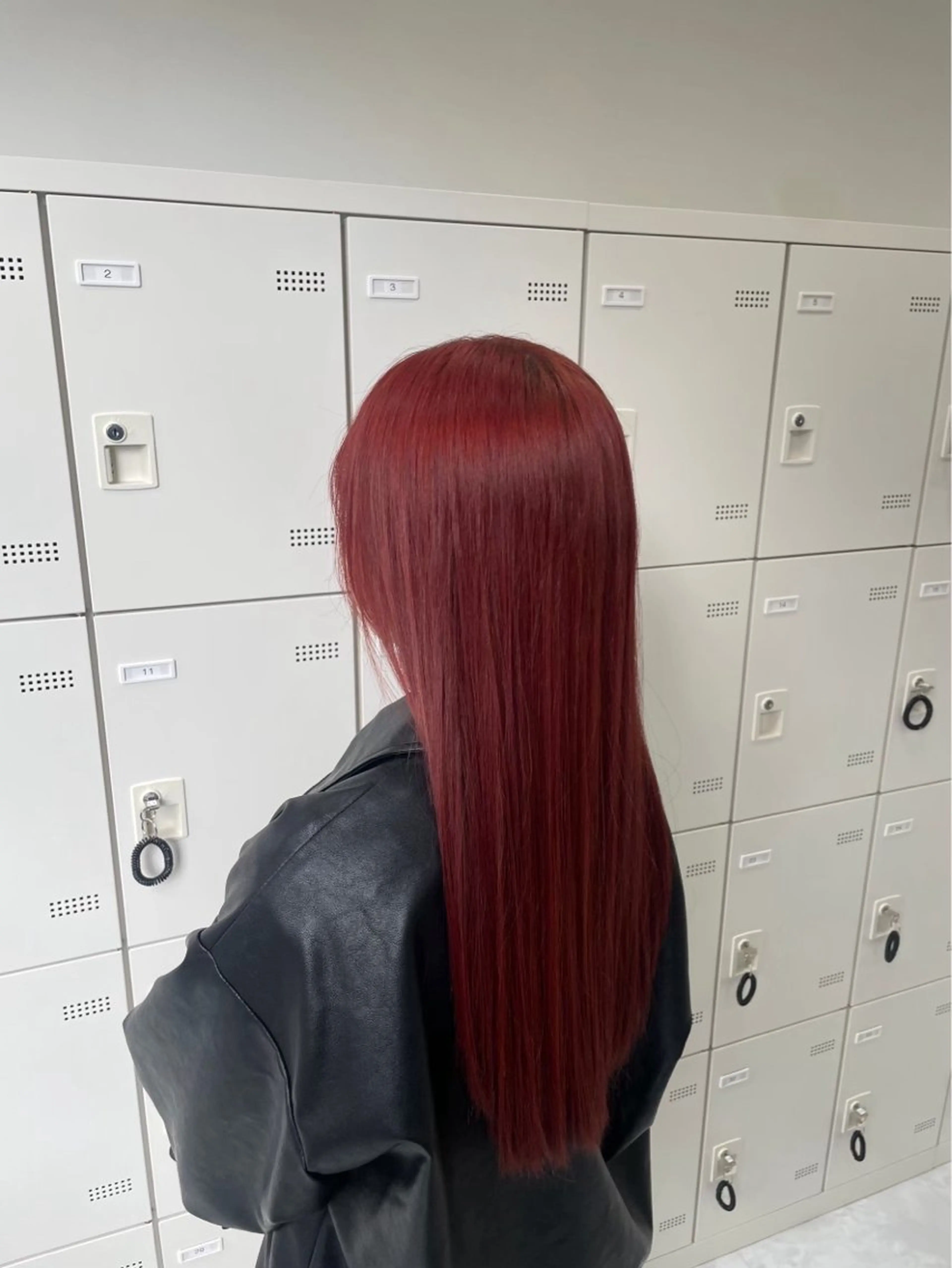 カラー ユイ☆ハイトーン ☆ブリーチデザインのヘアスタイル