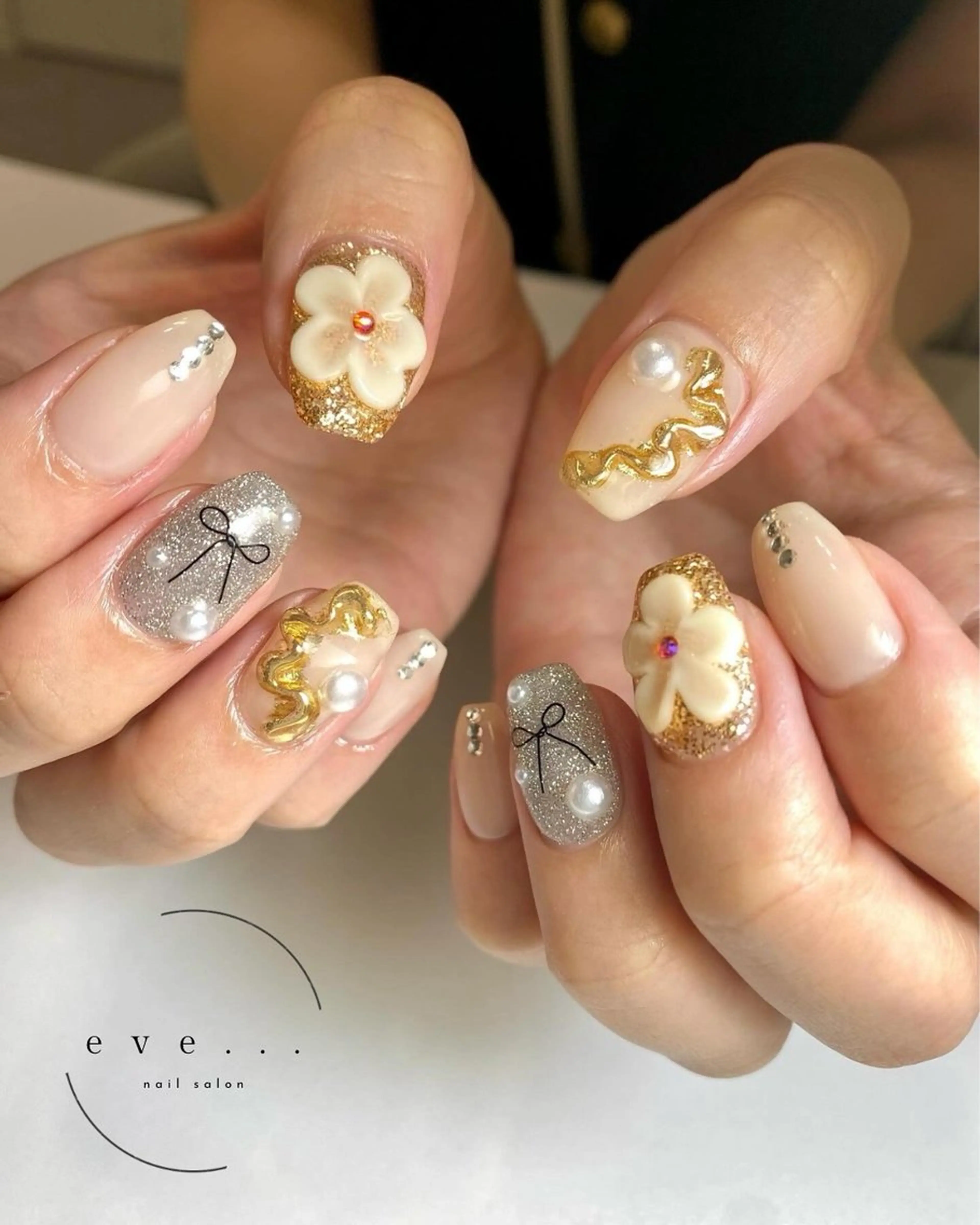 ネイル フラッシュネイル フラワーネイル ニュアンスネイル ハンドネイル nail salon eve...のネイルデザイン