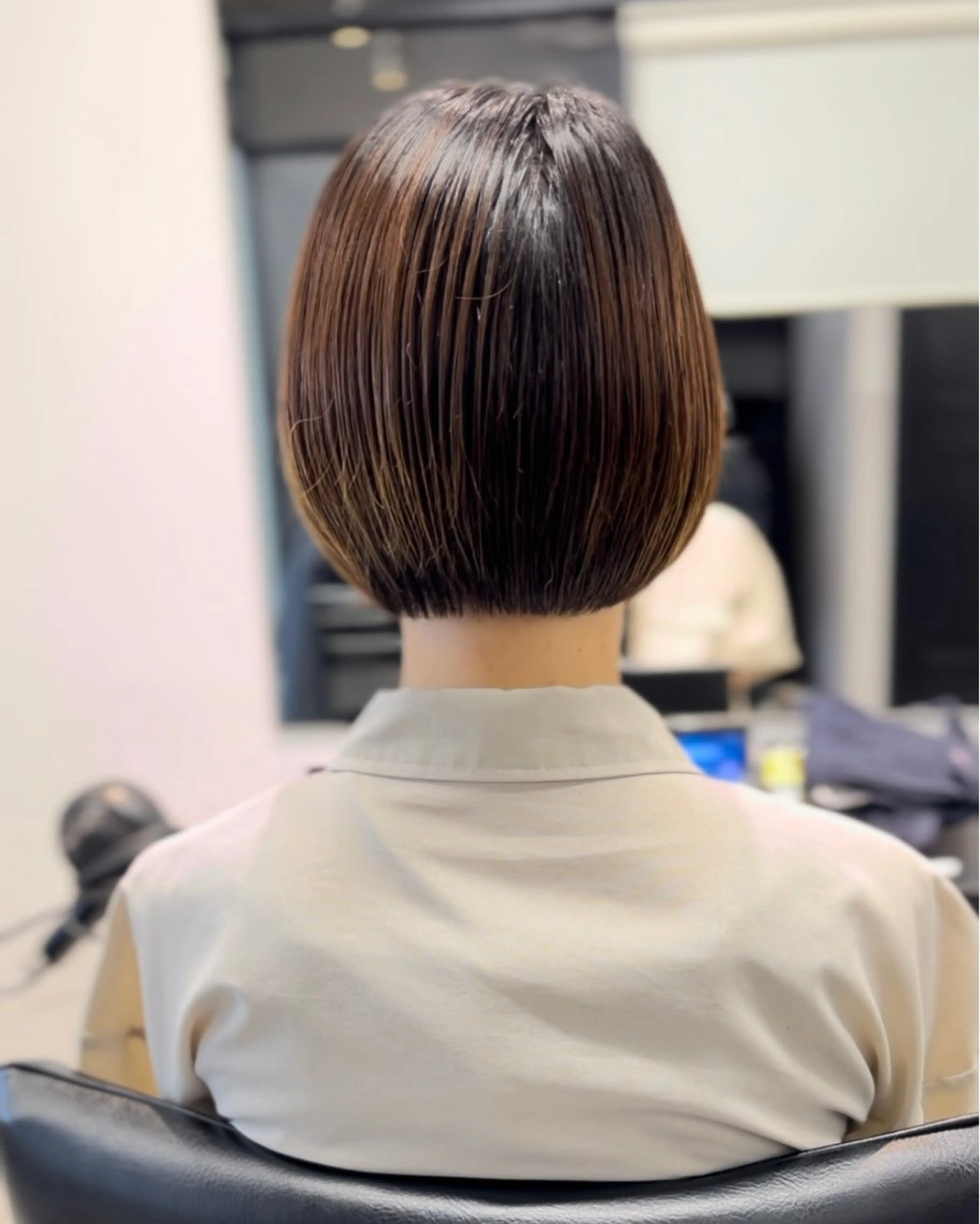 ショート カラー ボブ ショートヘア、ボブ こやさん　コヤマのヘアスタイル