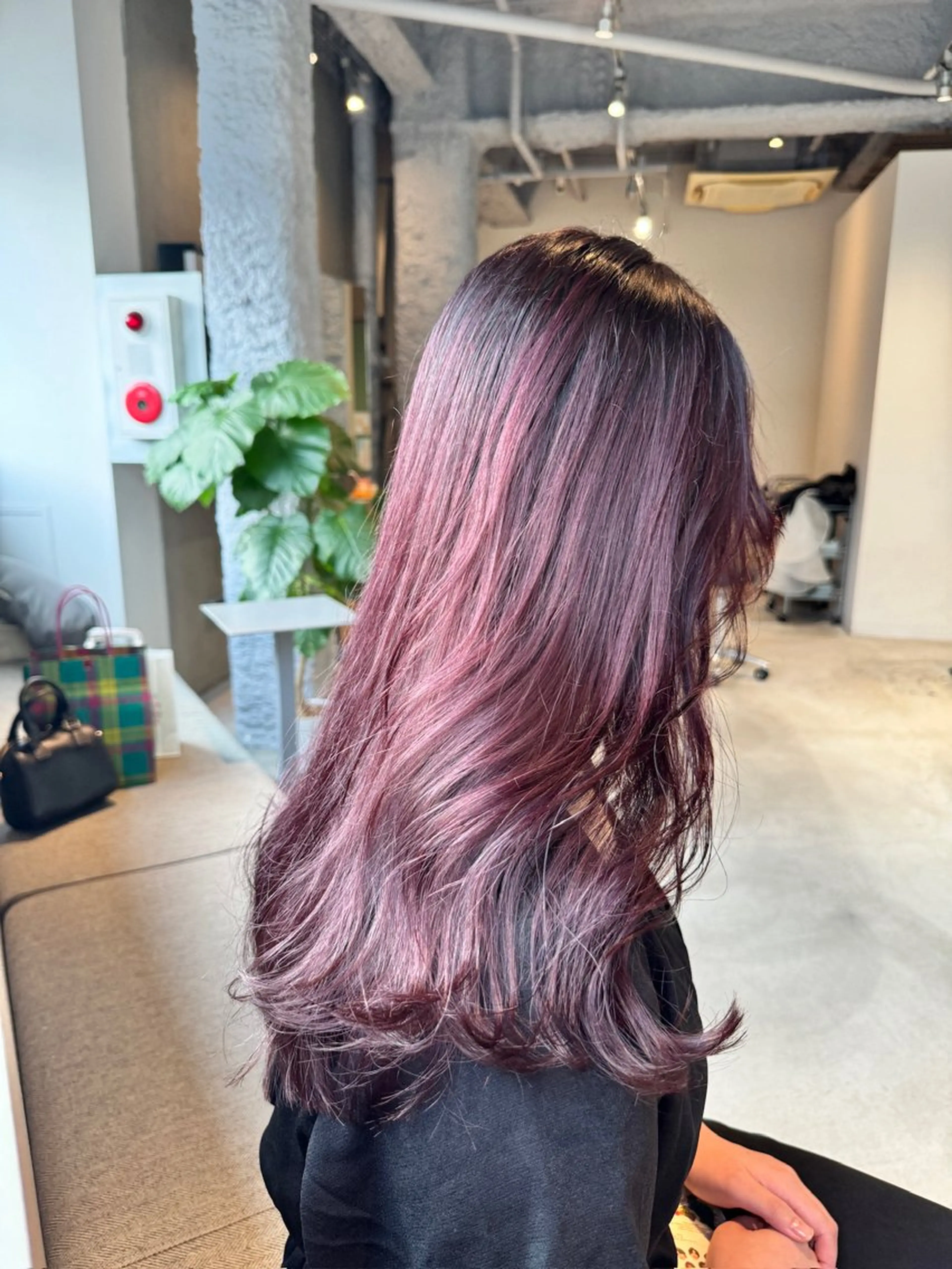 セミロング カット ヘアカラー トリートメント 中瀬愛梨 /河原町/ハイトーンのヘアスタイル