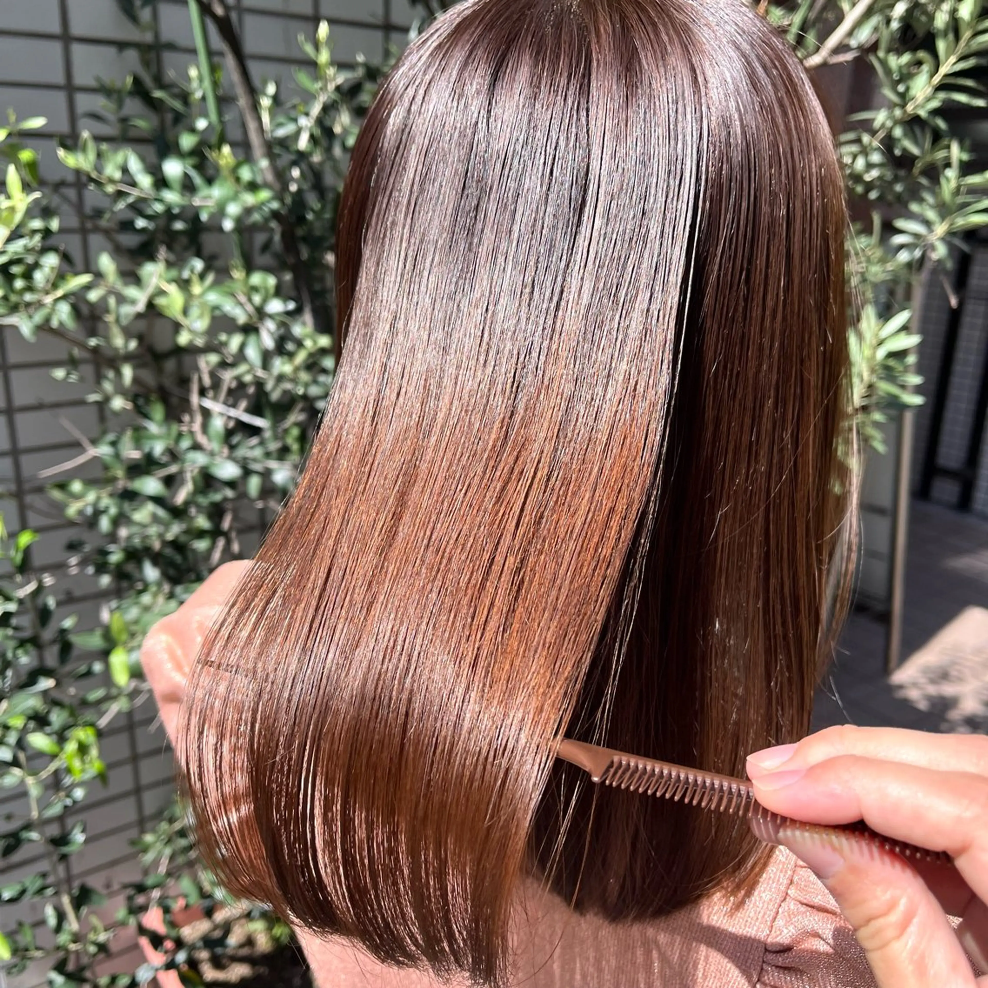 ミディアム カラー 髪質改善 トリートメント ヘアカラー トリートメント ベージュ／ボブ ／ストレートのヘアスタイル