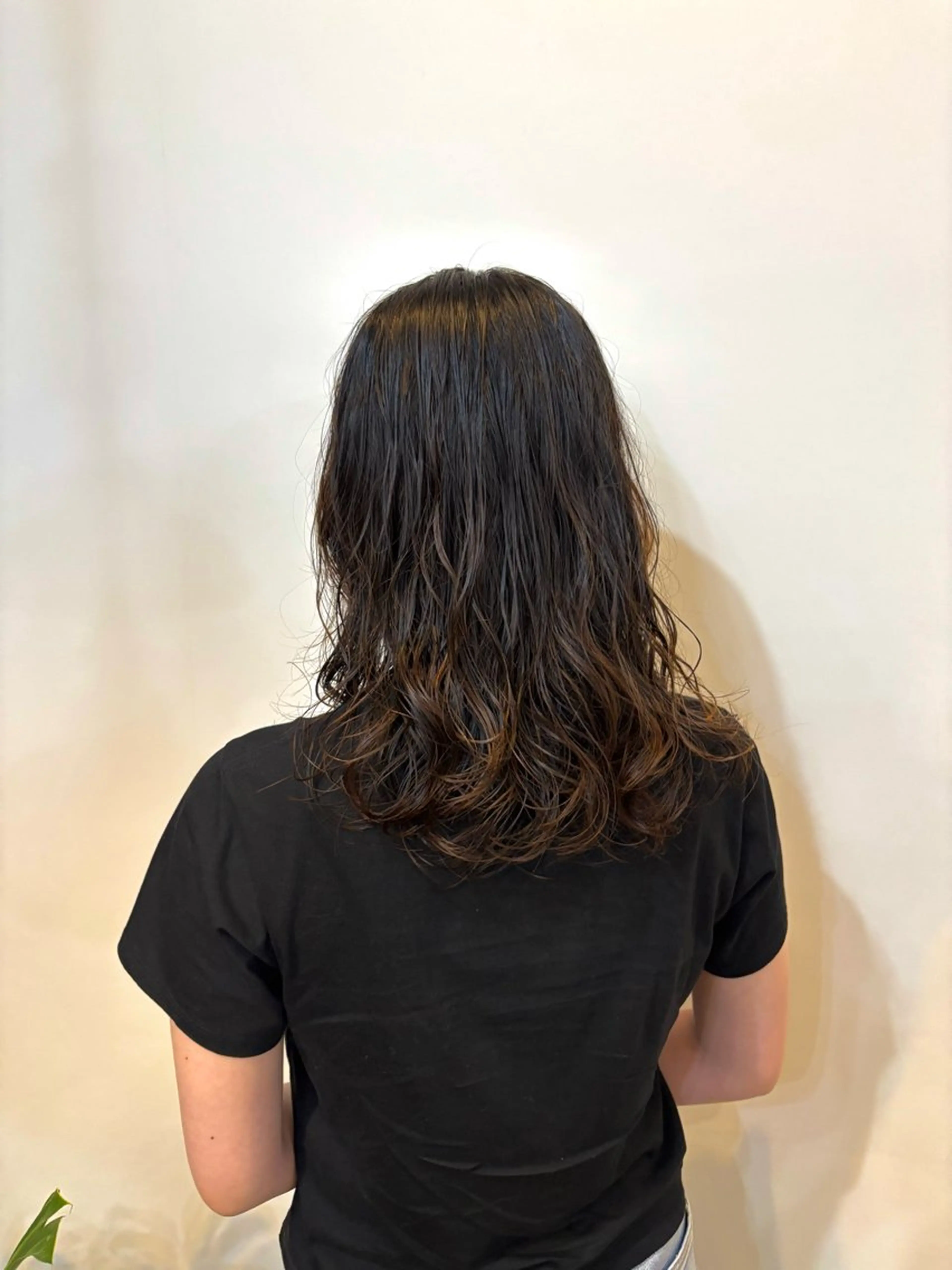 ミディアム パーマ ミディアムパーマ デジタルパーマ カット パーマ plus HAIR いずみのヘアスタイル