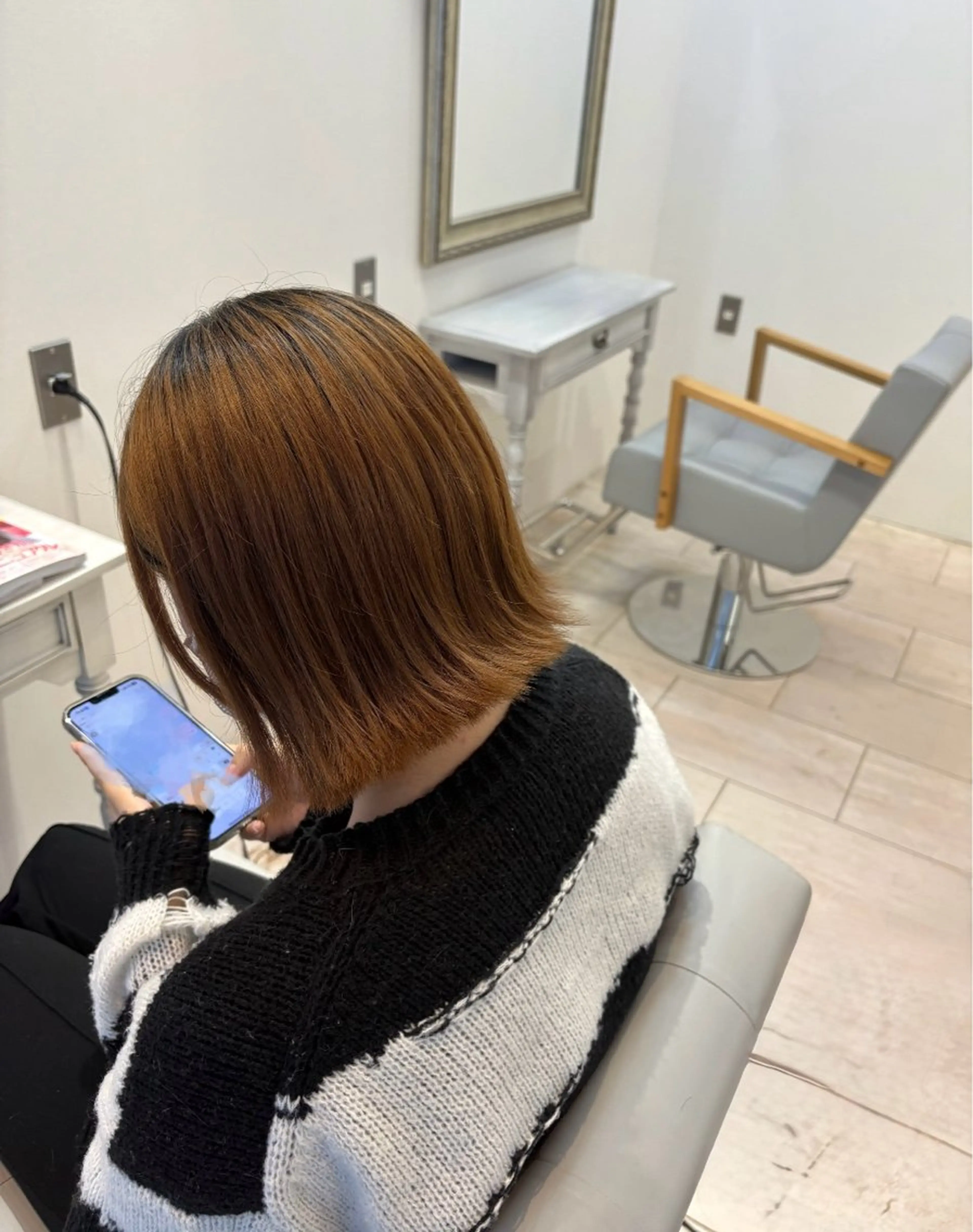 ミディアム 切りっぱなしボブ ボブ 髪質改善　Ｃｈｅｒｉｅ　ｃｏａ　仙台店【髪質改善サロン】所属・阿部 美鈴のヘアスタイル