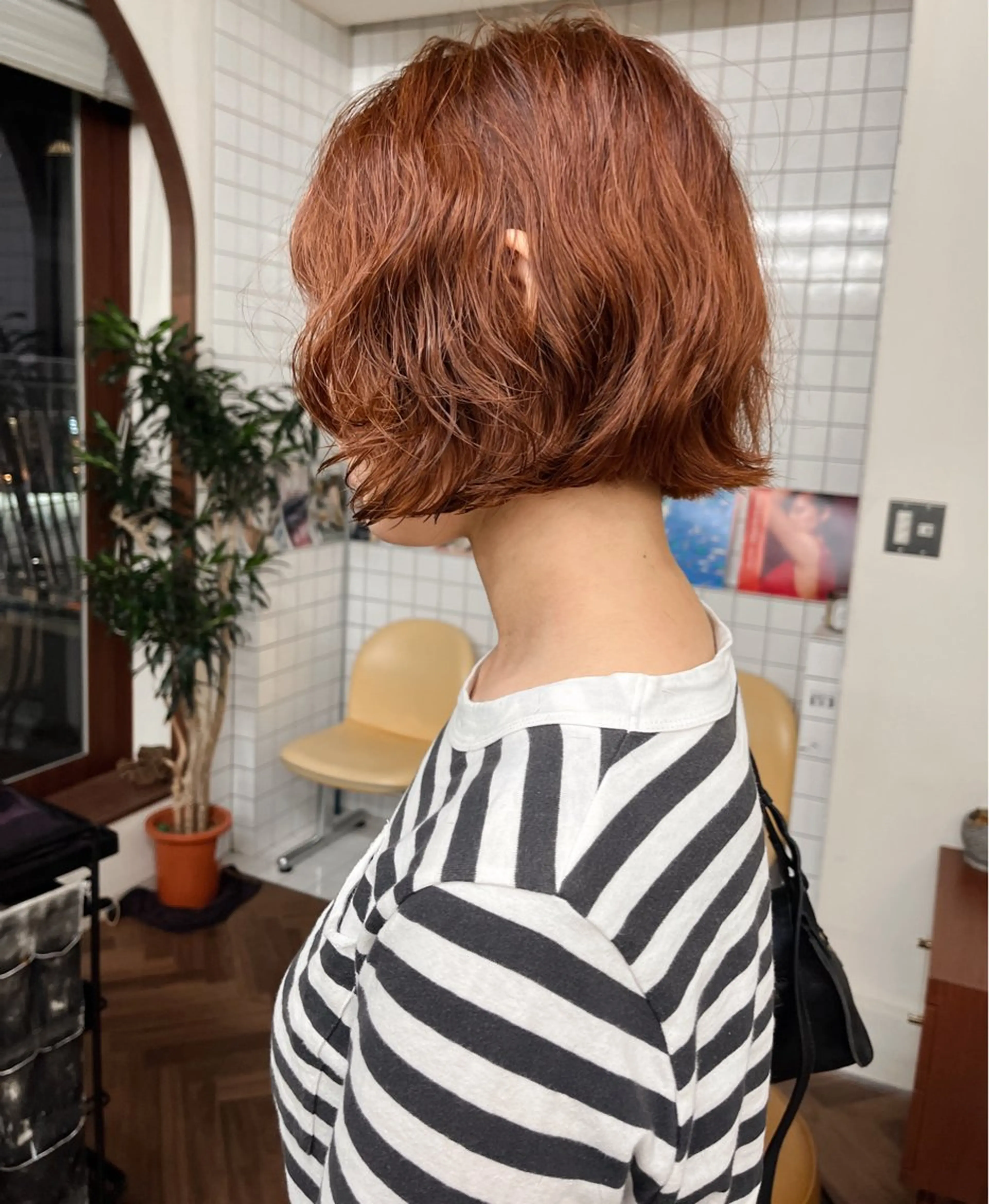 ショート カラー パーマ オレンジ ボブ ボブパーマ/パーマ ウルフパーマのヘアスタイル