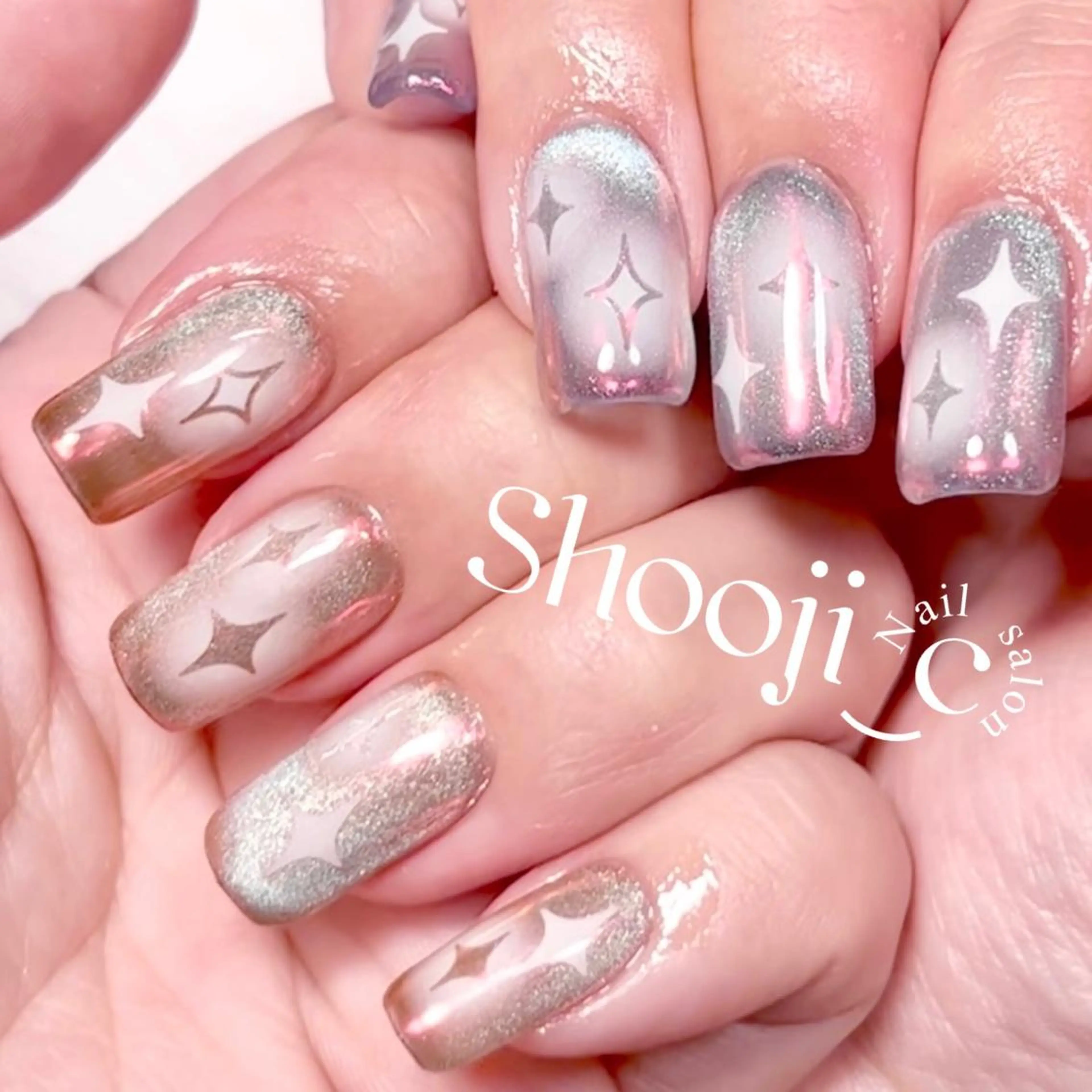 ネイル アートネイル 長さ出し ジェルネイル キラキラネイル マグネットネイル Shooji_c Nail salon所属・Shooji_c Nail salonのネイルデザイン