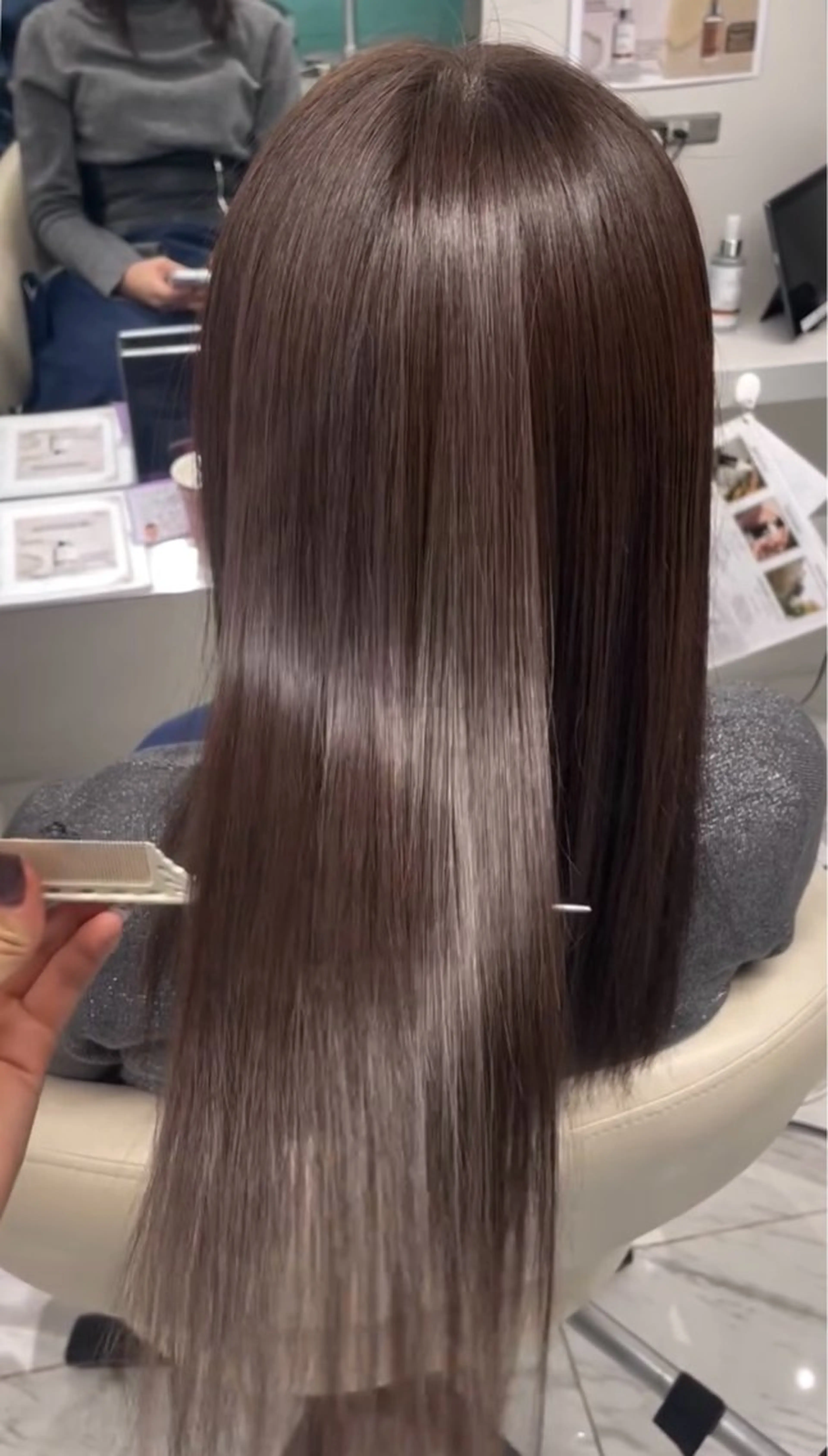 ロング アッシュ アッシュブラウン トリートメント ヘアカラー メンズ特化型美容師 sakuraのヘアスタイル