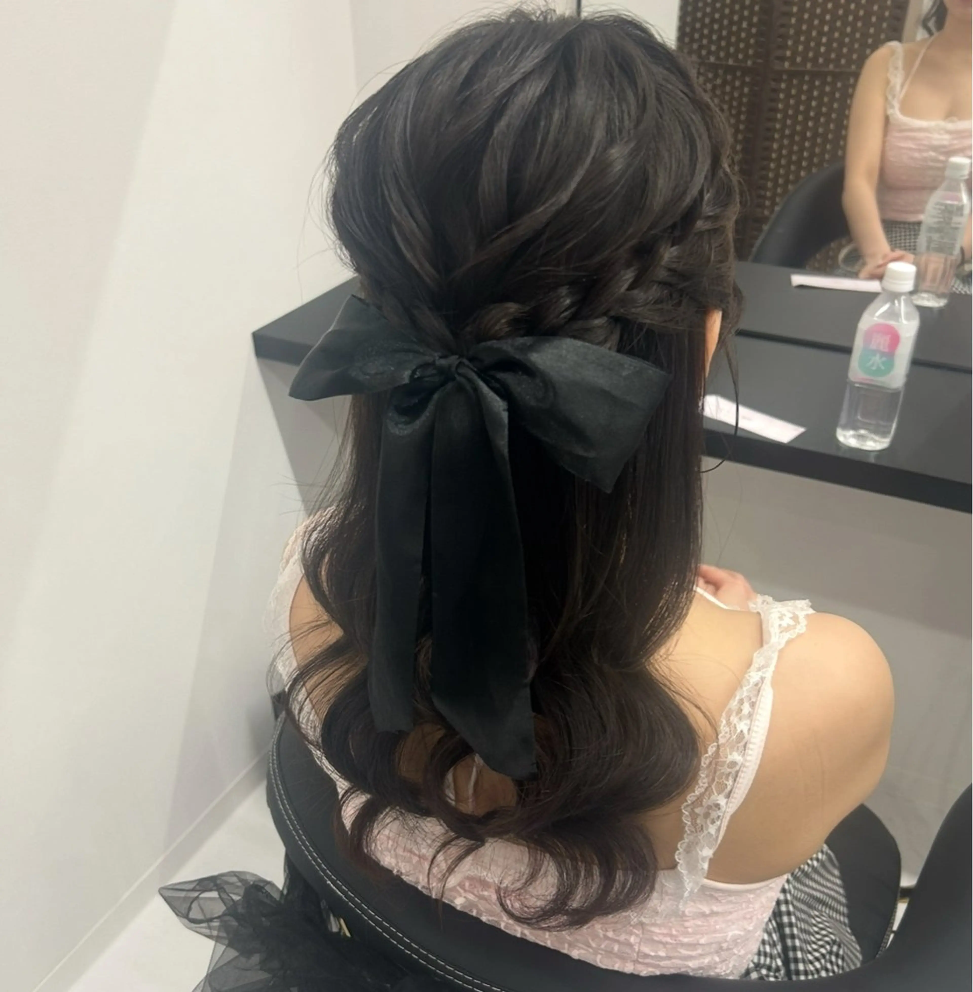お呼ばれヘアセット🎀3500円の写真