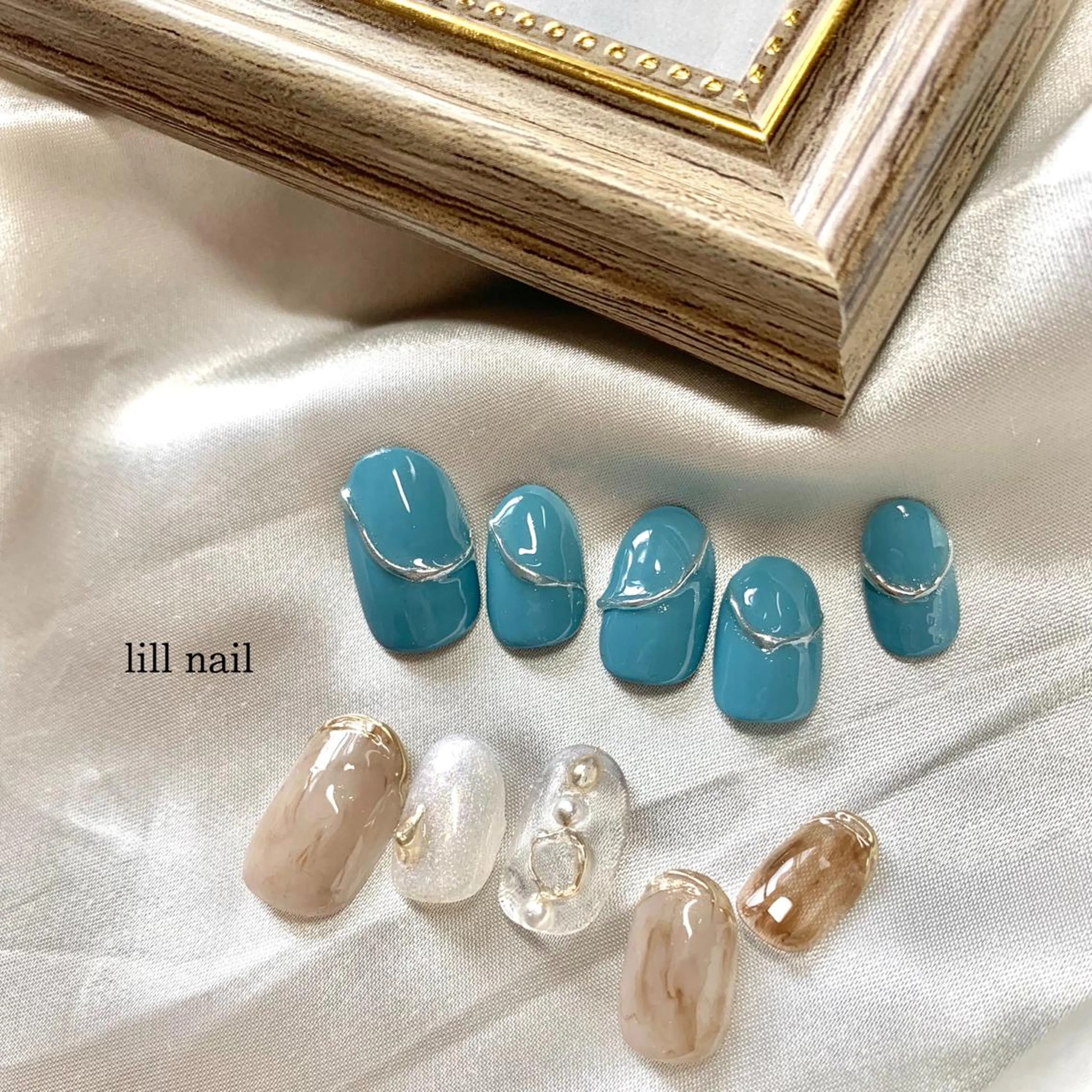 ミディアム pllia beautyのネイルデザイン