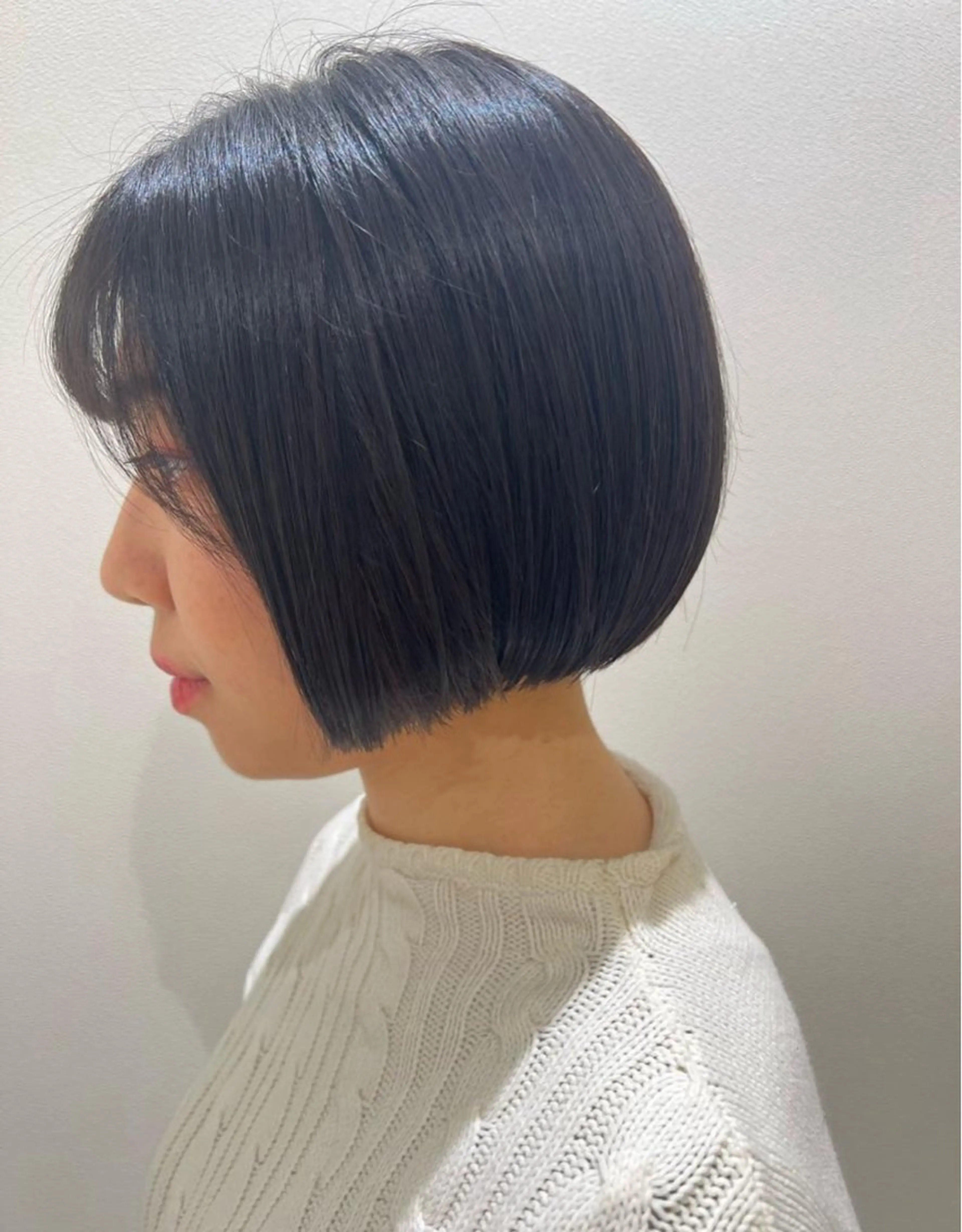 ショート ハイトーン/レイヤー 藤田健太郎のヘアスタイル