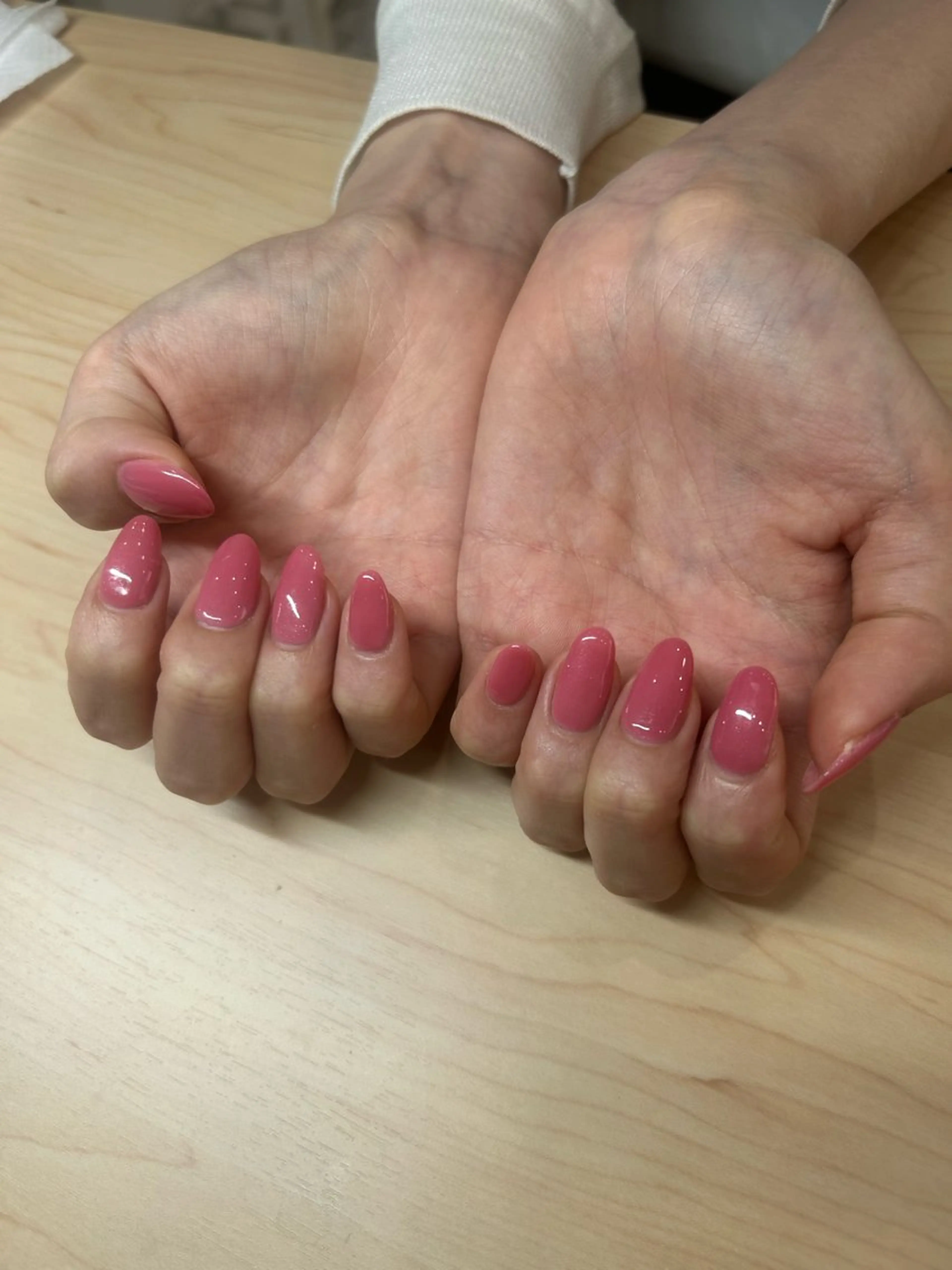 ネイル ハンドネイル snazzy所属・小松 千冬のネイルデザイン