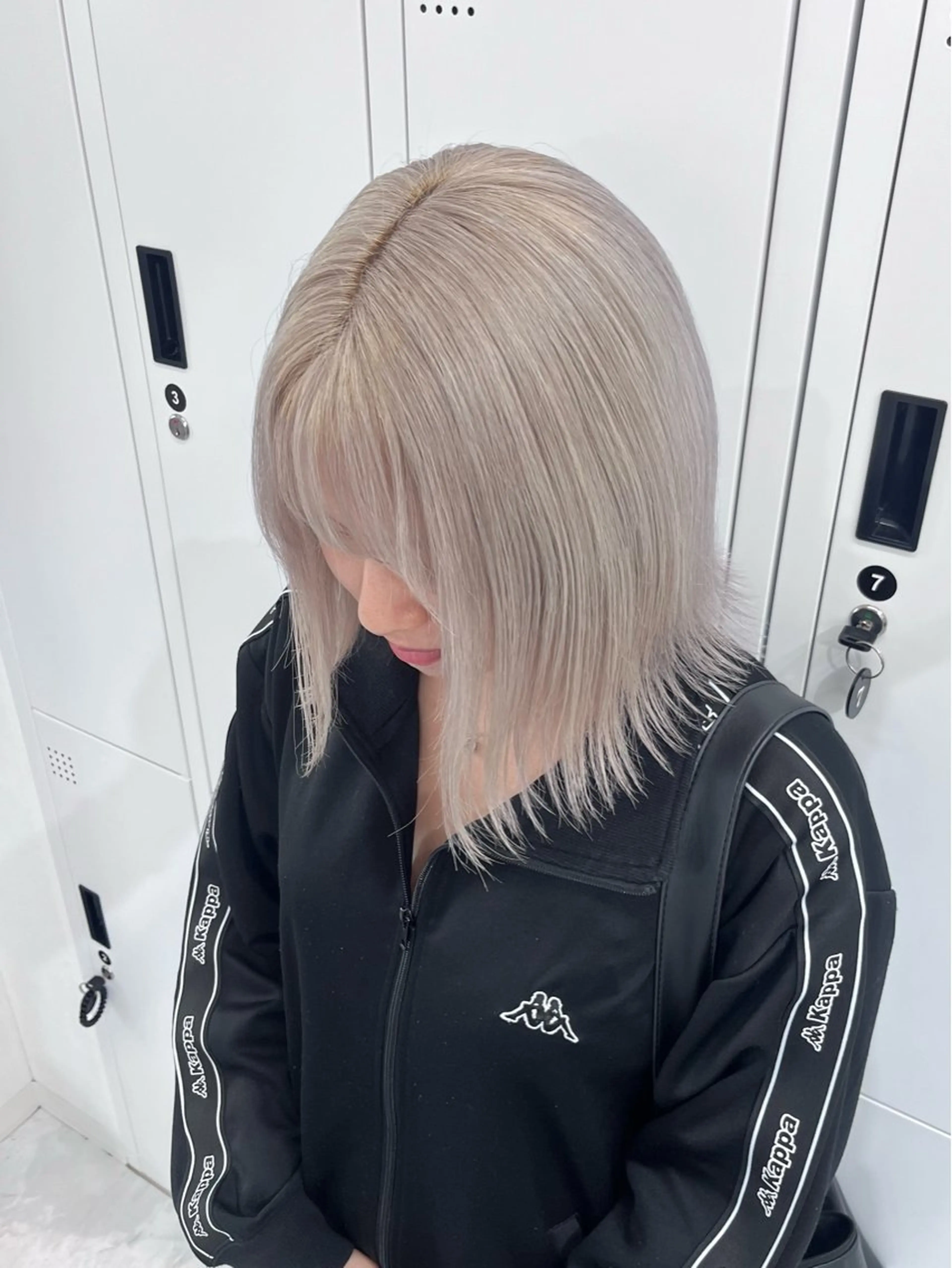 ミディアム カラー ヘアアレンジ 🎀韓国ヘア🎀 𝐬𝐚𝐫𝐚🎀のヘアスタイル