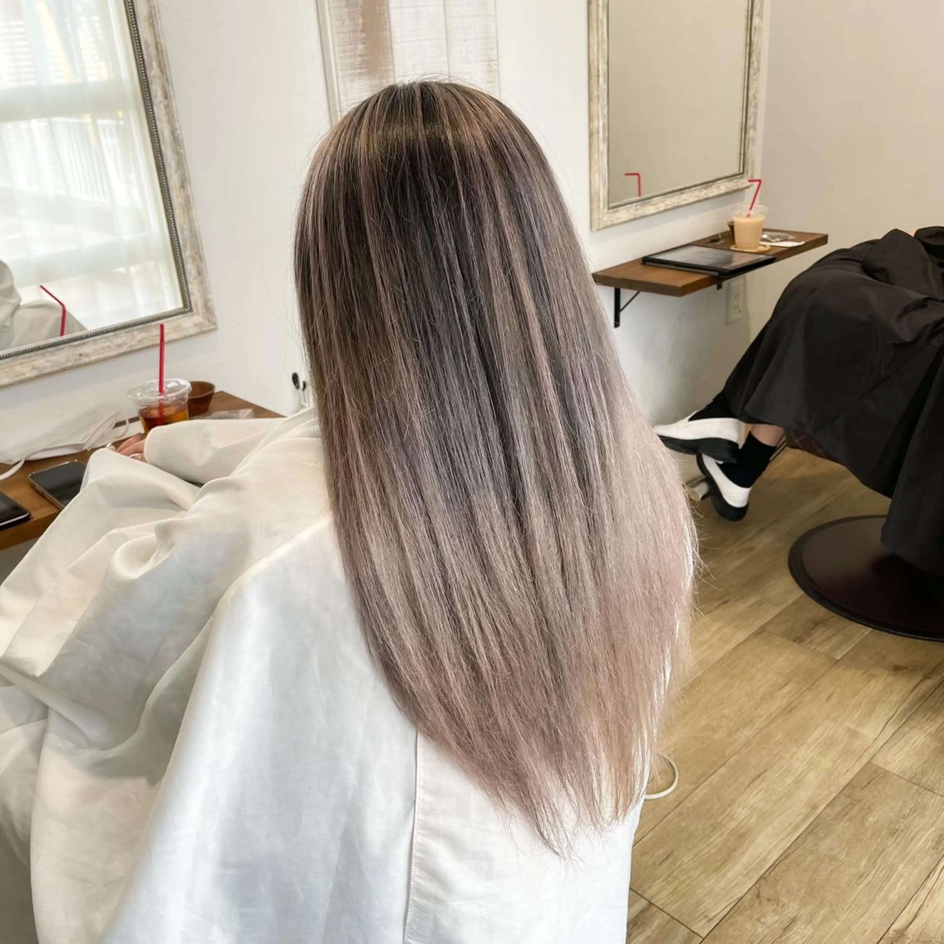 ロング カラー サブリナシュシュ所属・朝倉 海斗のヘアスタイル