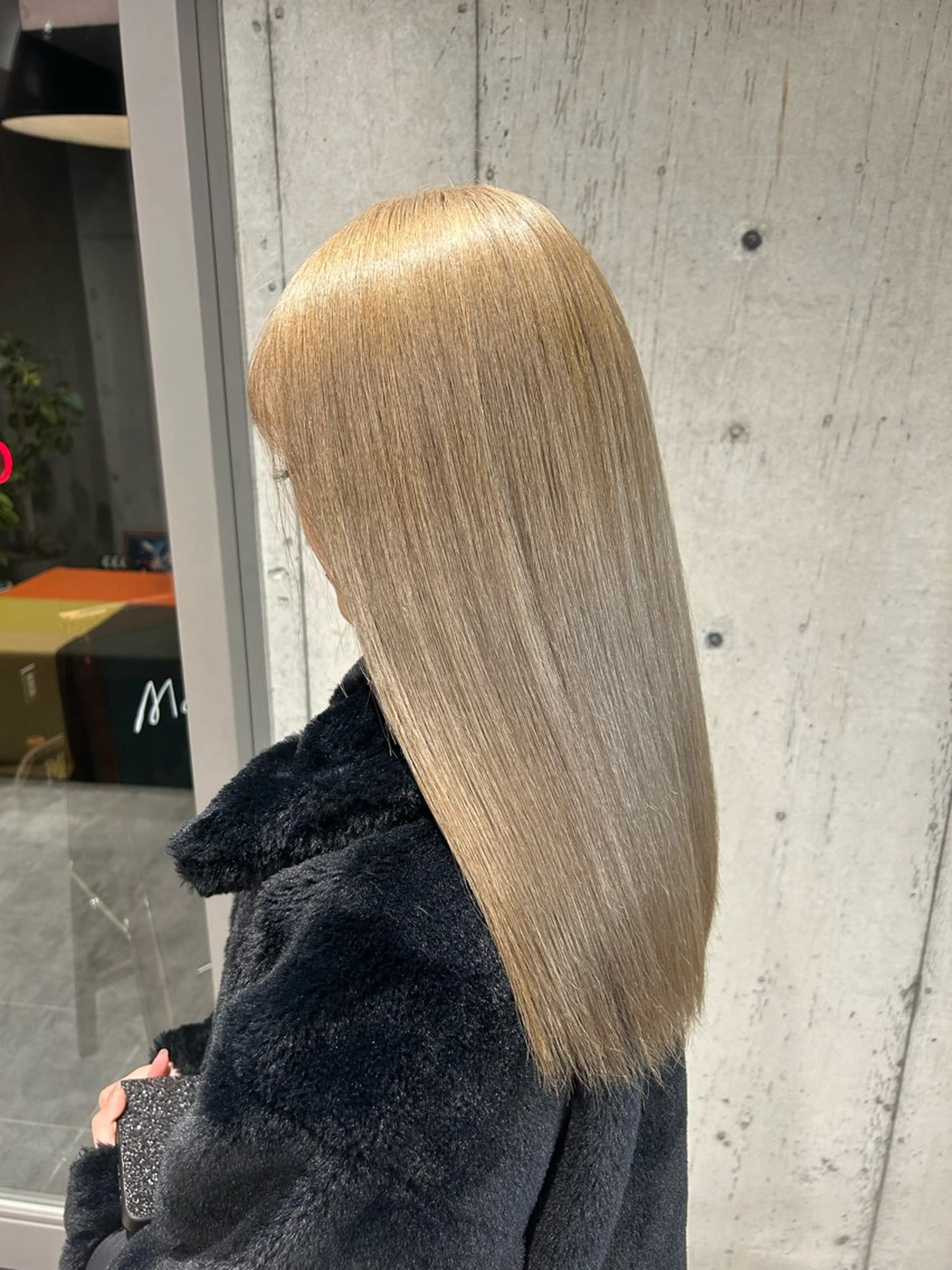 ロング カラー ヘアカラー トリートメント 🤡うる艶カラー 🤡みさきのヘアスタイル