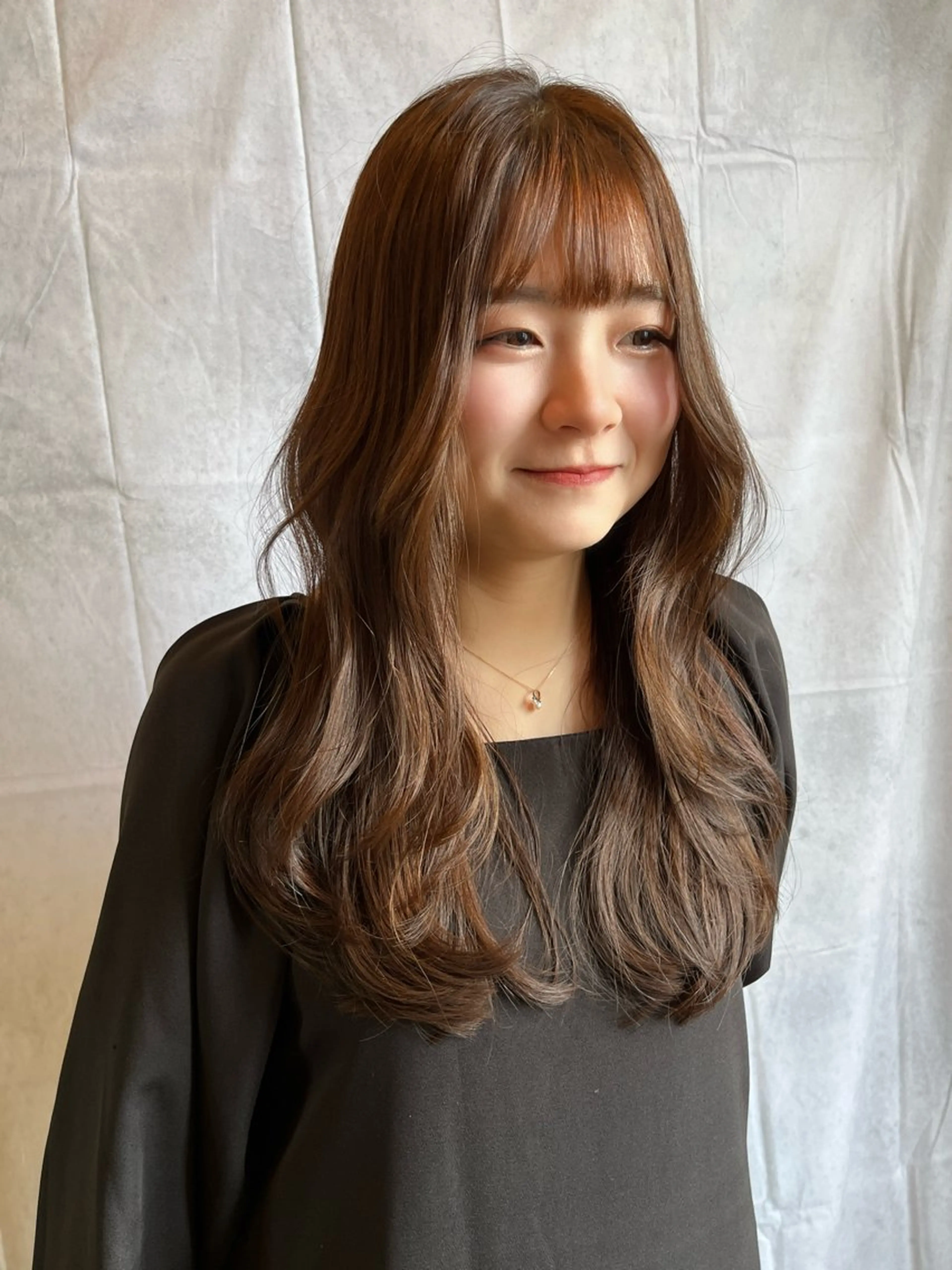 ロング カラー ロングレイヤー 韓国風ヘア レイヤーカット ロング パーマ/艶カラー /伊藤愛麻のヘアスタイル