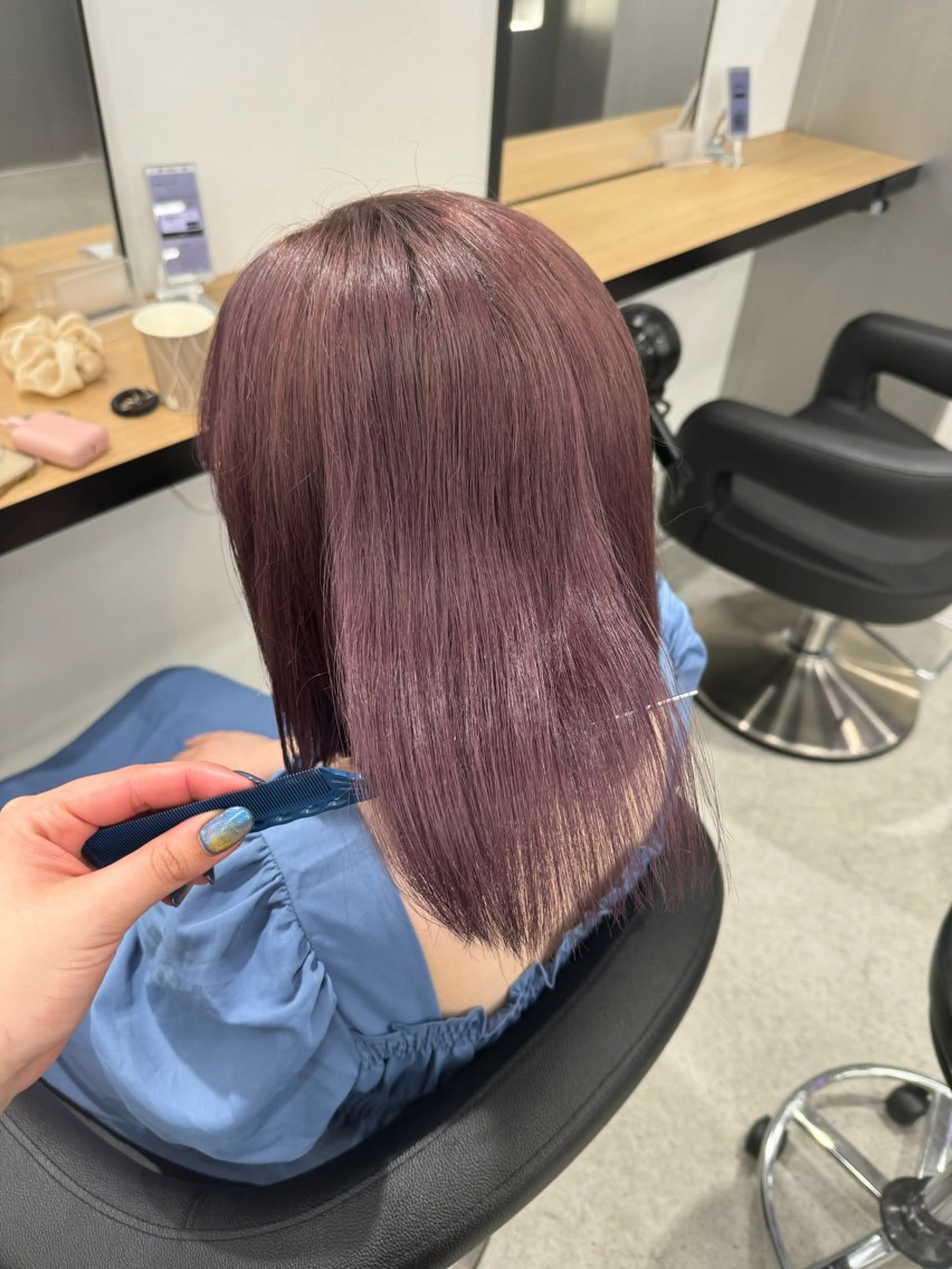 ミディアム カラー ヘアカラー 暗髪🩶ラベンダー/ ブルー/ユウナ🤍のヘアスタイル