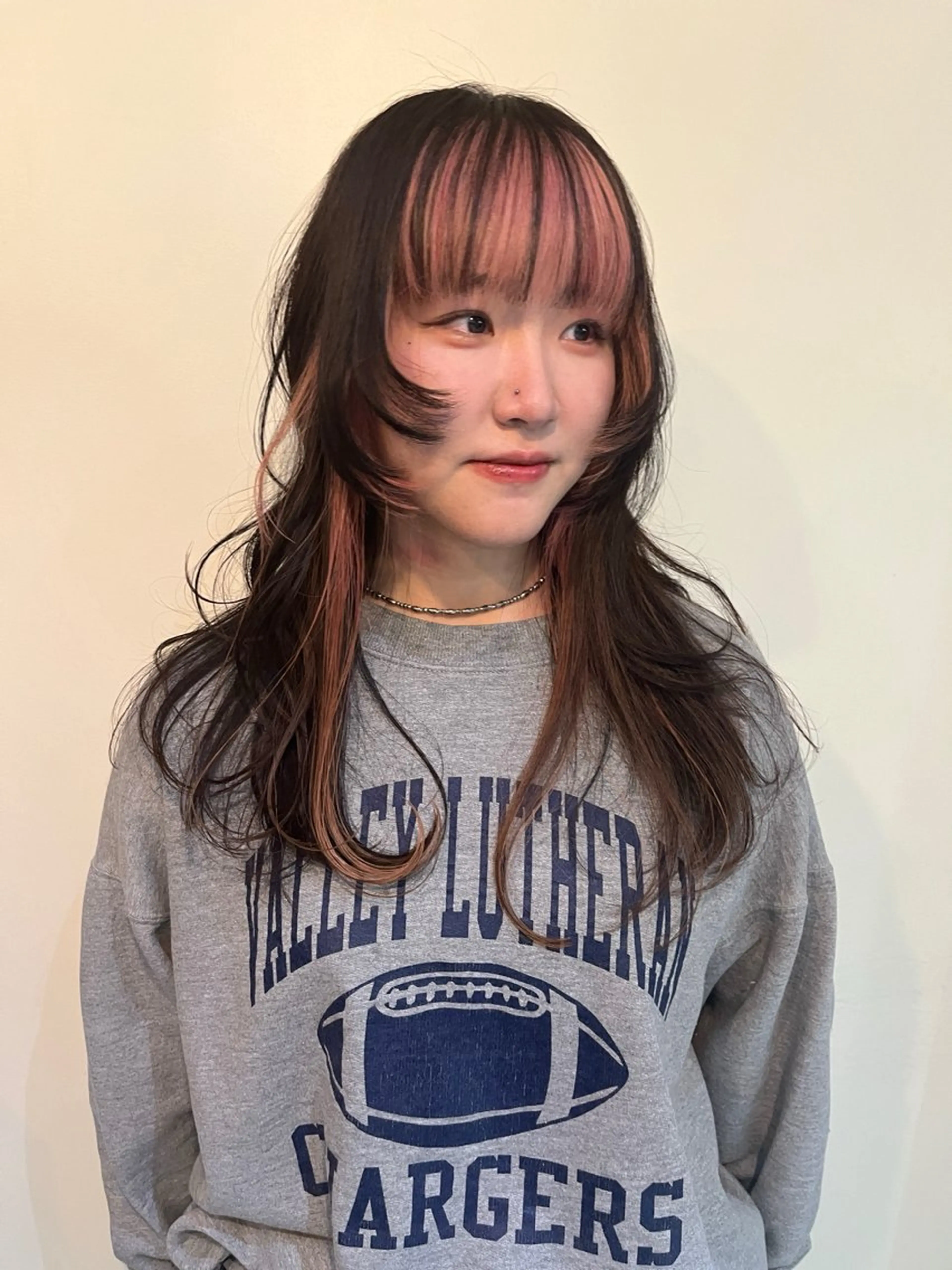 セミロング カット レイヤーカット\ウル フ　chinatsuのヘアスタイル