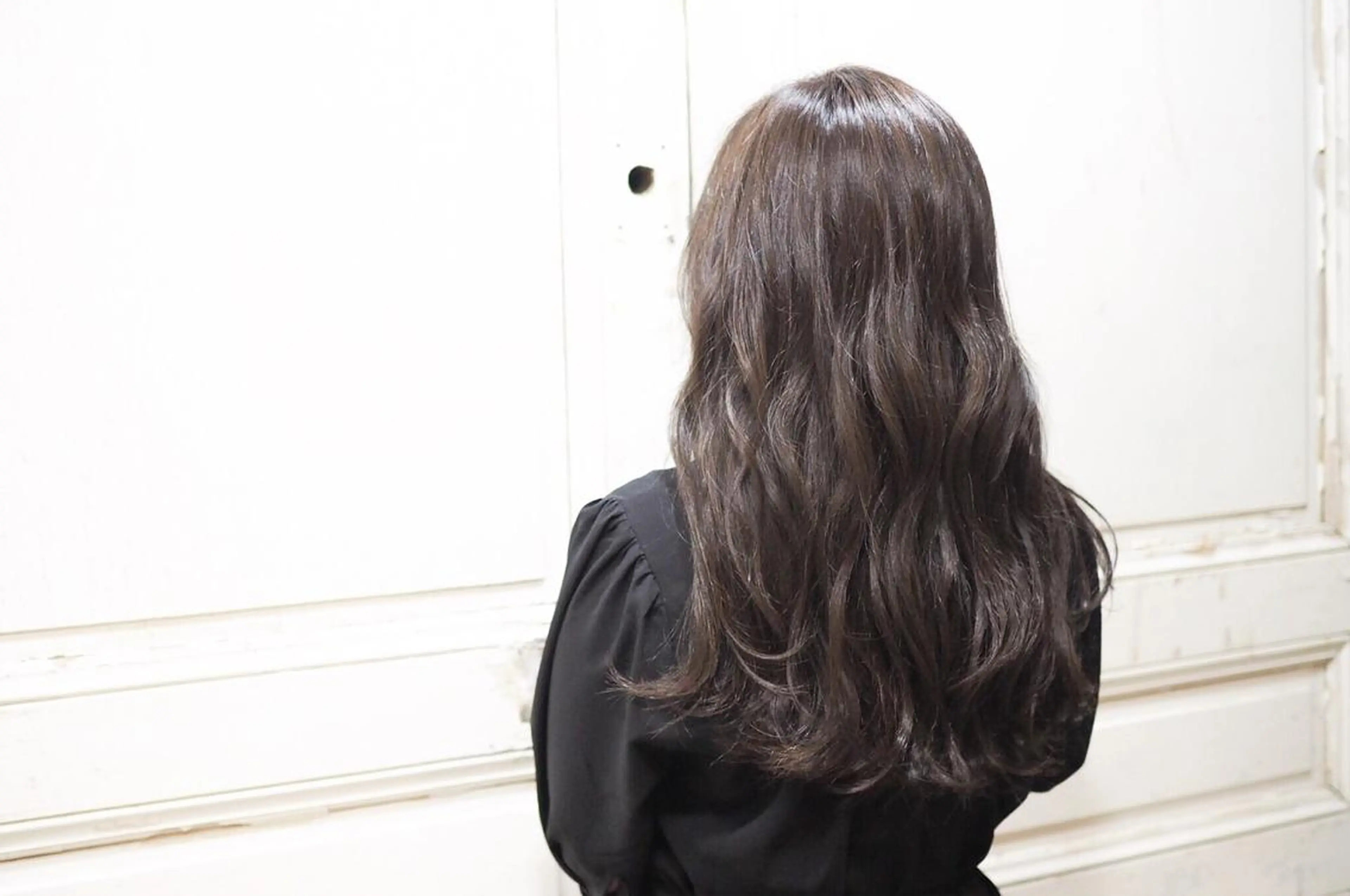 セミロング 難波 茜のヘアスタイル