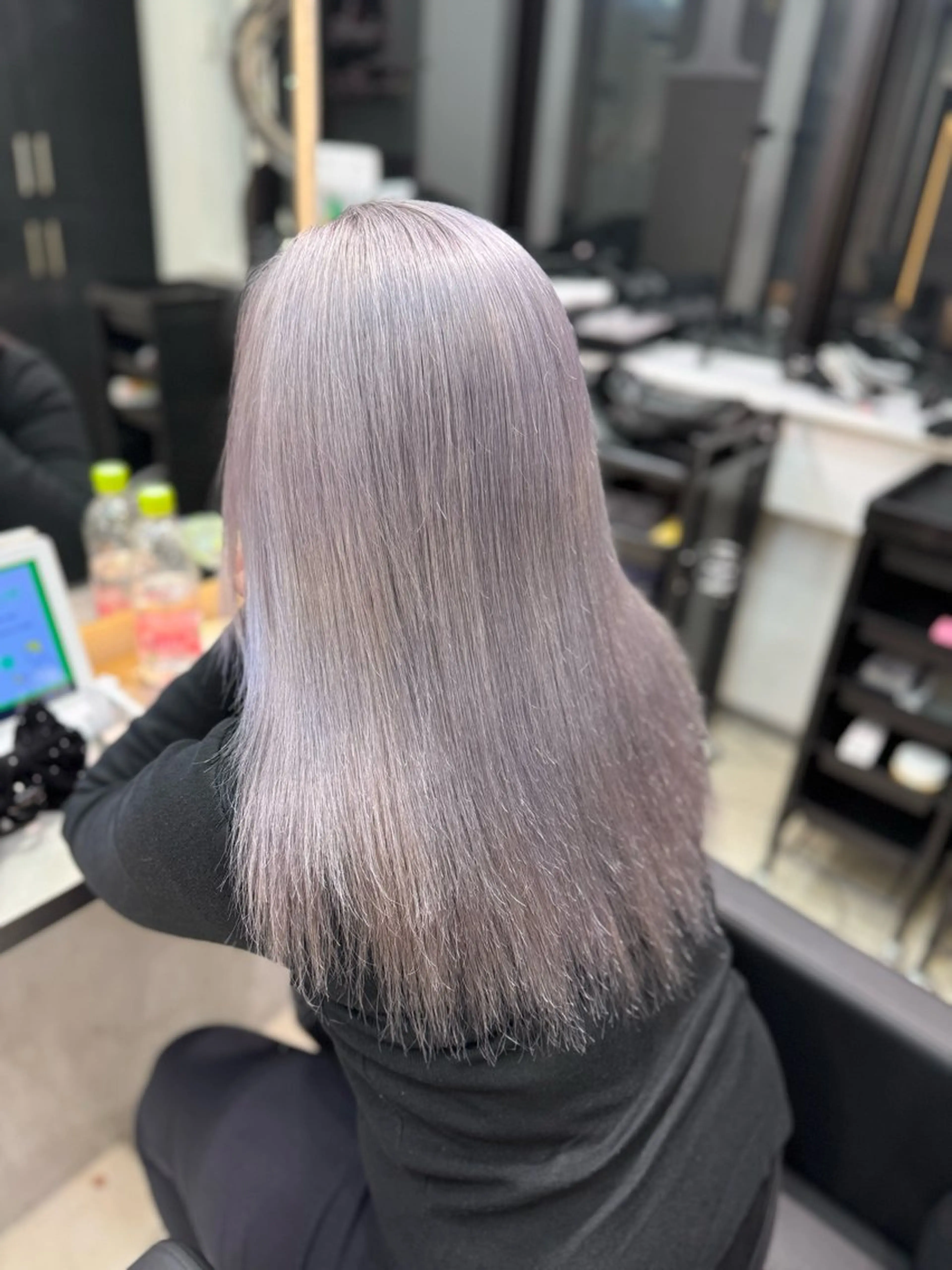 セミロング カラー ヘアカラー トリートメント Lapis シオンのヘアスタイル