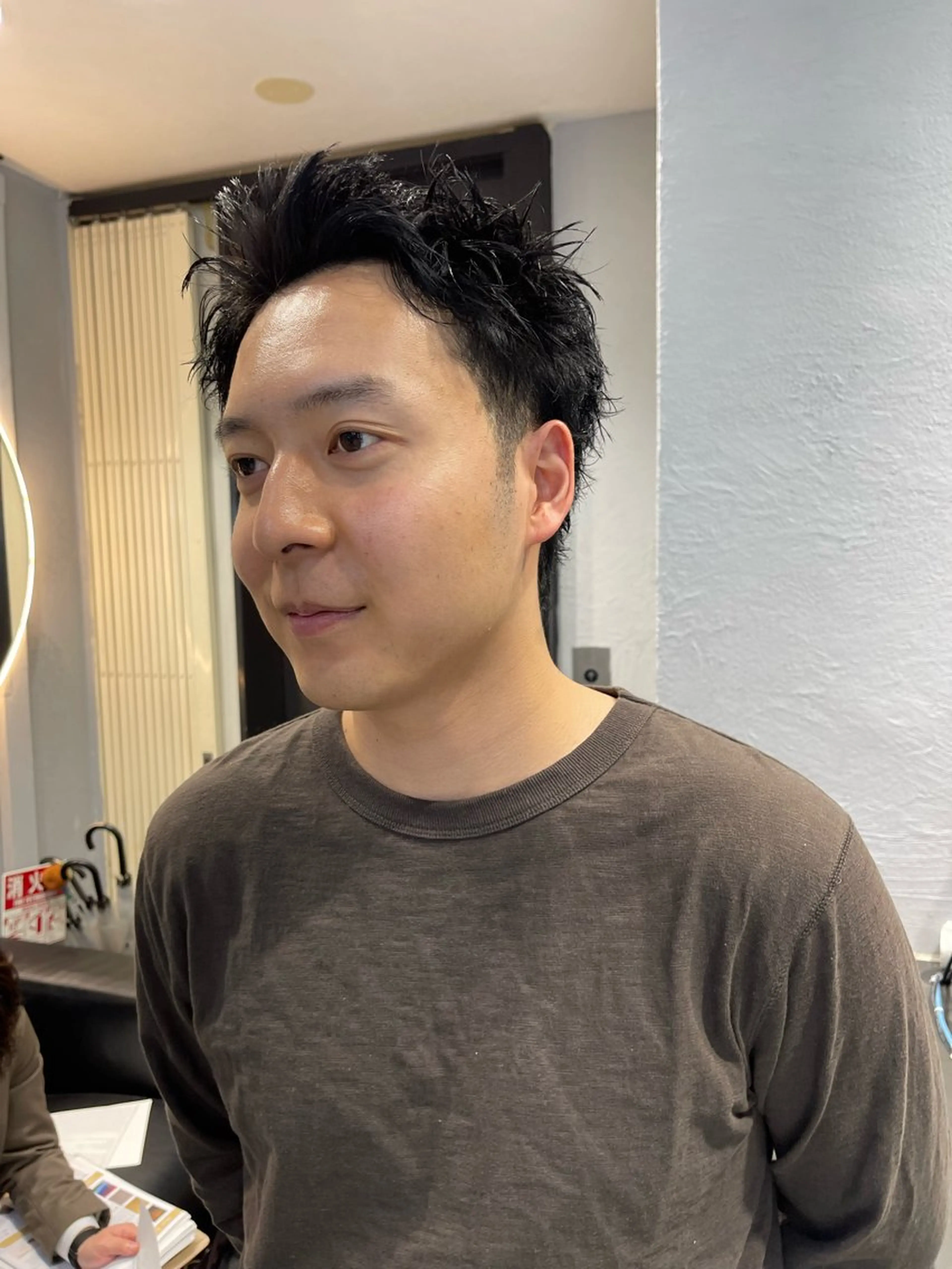 ショート カラー ベージュカラー ブリーチ ケアブリーチ デザインカラー ダブルカラー カット 宮崎　達也 ブリーチ／レイヤーのヘアスタイル