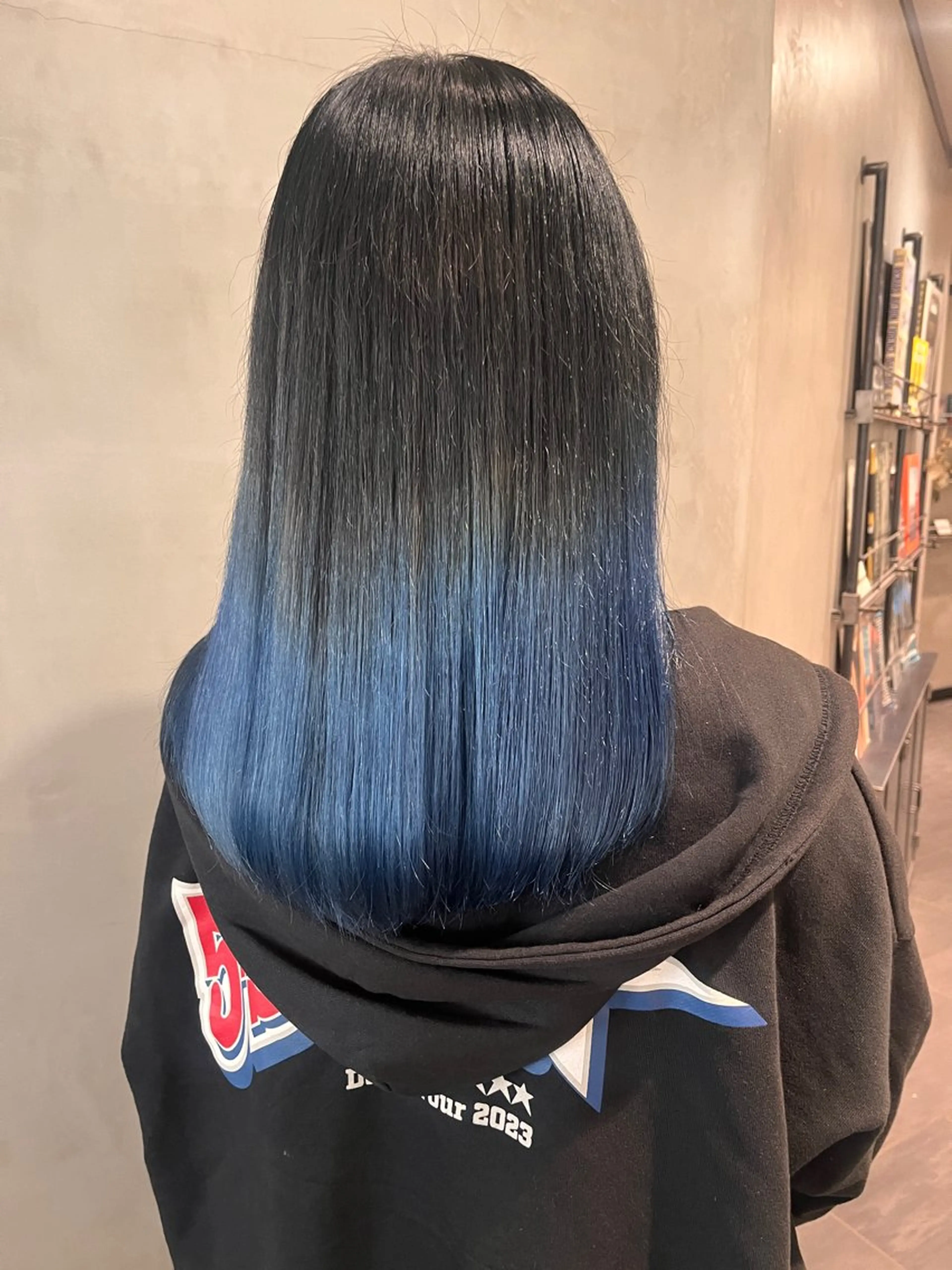 セミロング カラー 黒髪 ブルーカラー ブルーブラック ヘアカラー トリートメント 暖色🍒姫カット🎀 オタク特化🎀ゆうなのヘアスタイル