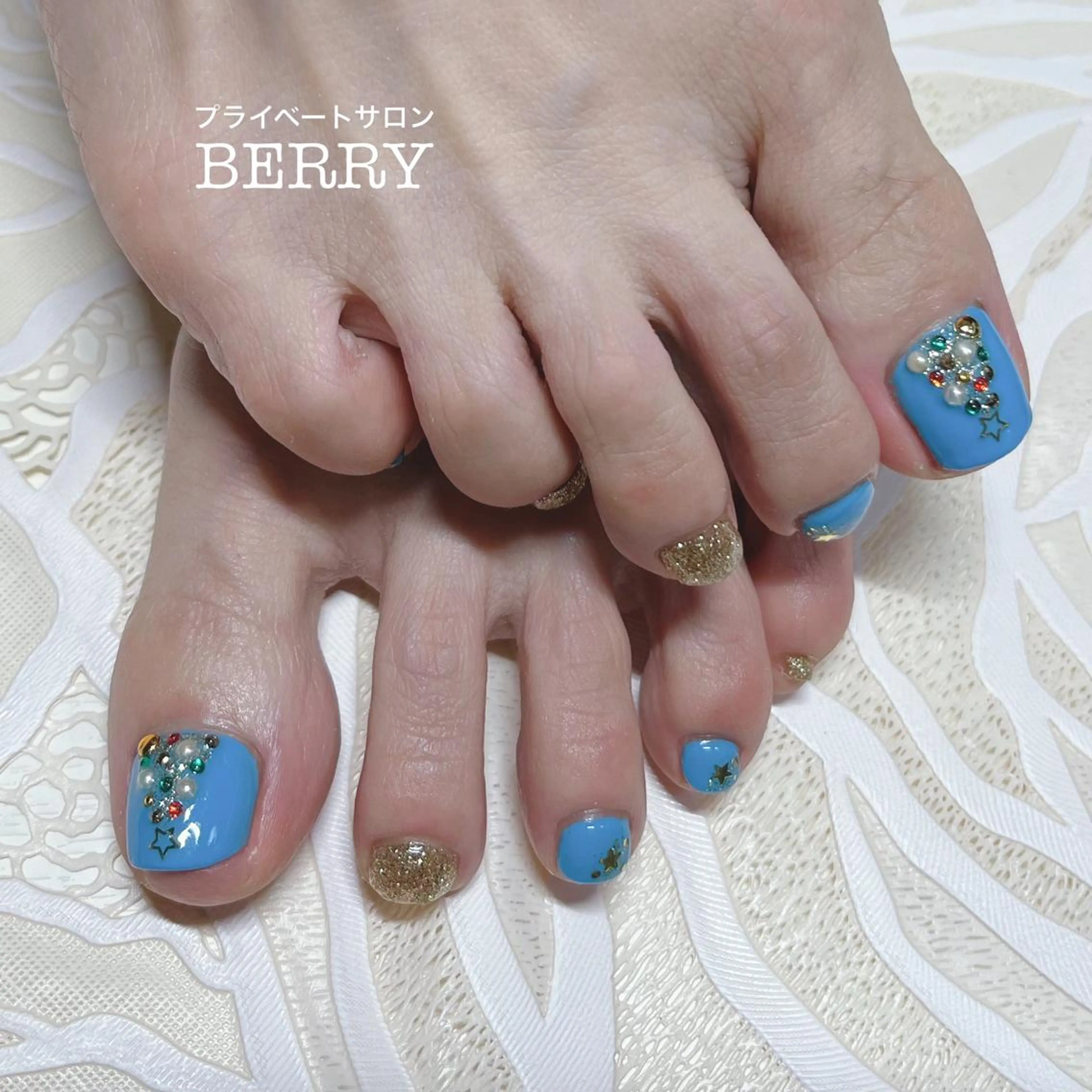 ネイル 冬ネイル クリスマス フットネイル プライベートサロン BERRY所属・プライベートサロン BERRYのエステ・リラクイメージ