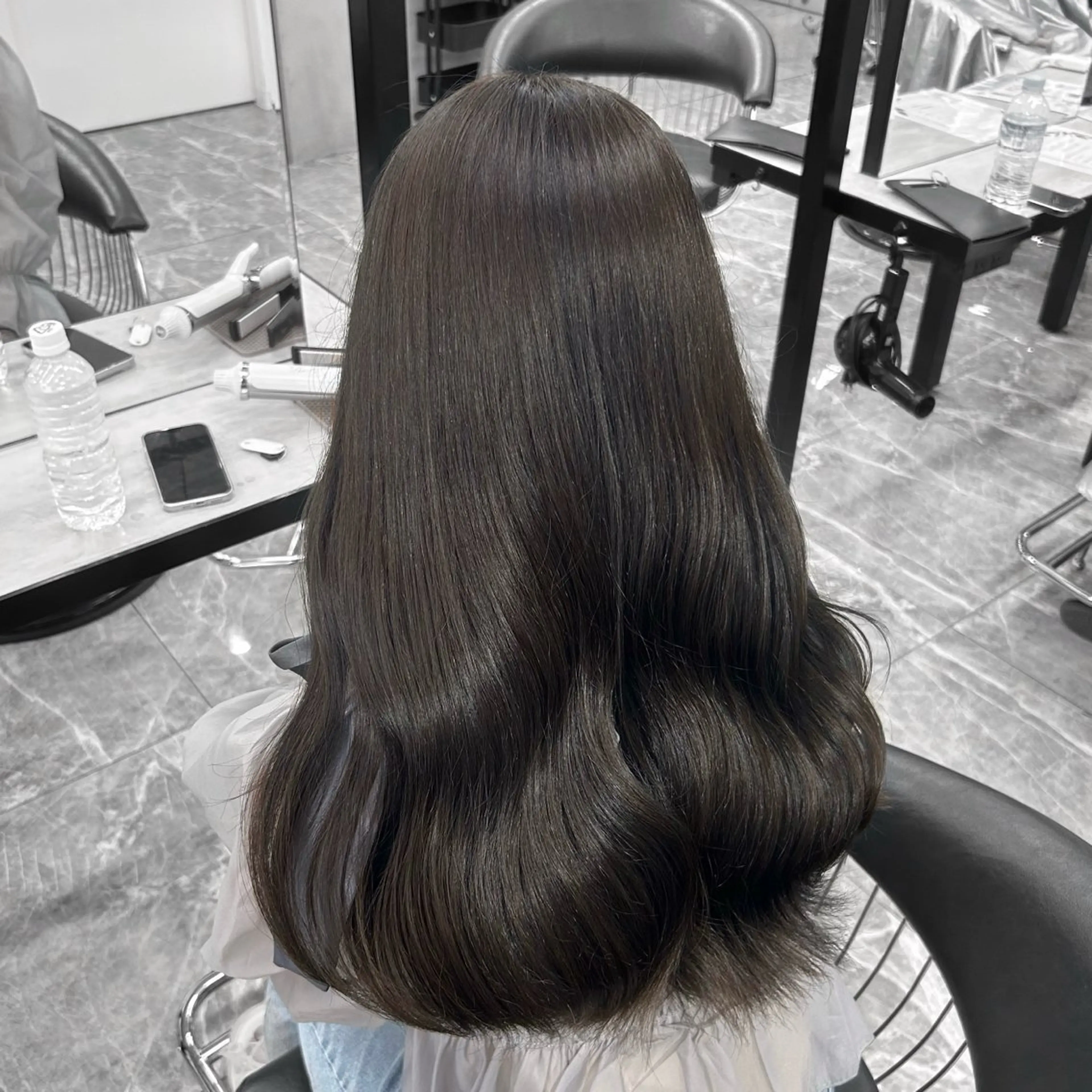 カラー ヘアカラー トリートメント 𝘠𝘶𝘪 / 透明感カラーのヘアスタイル