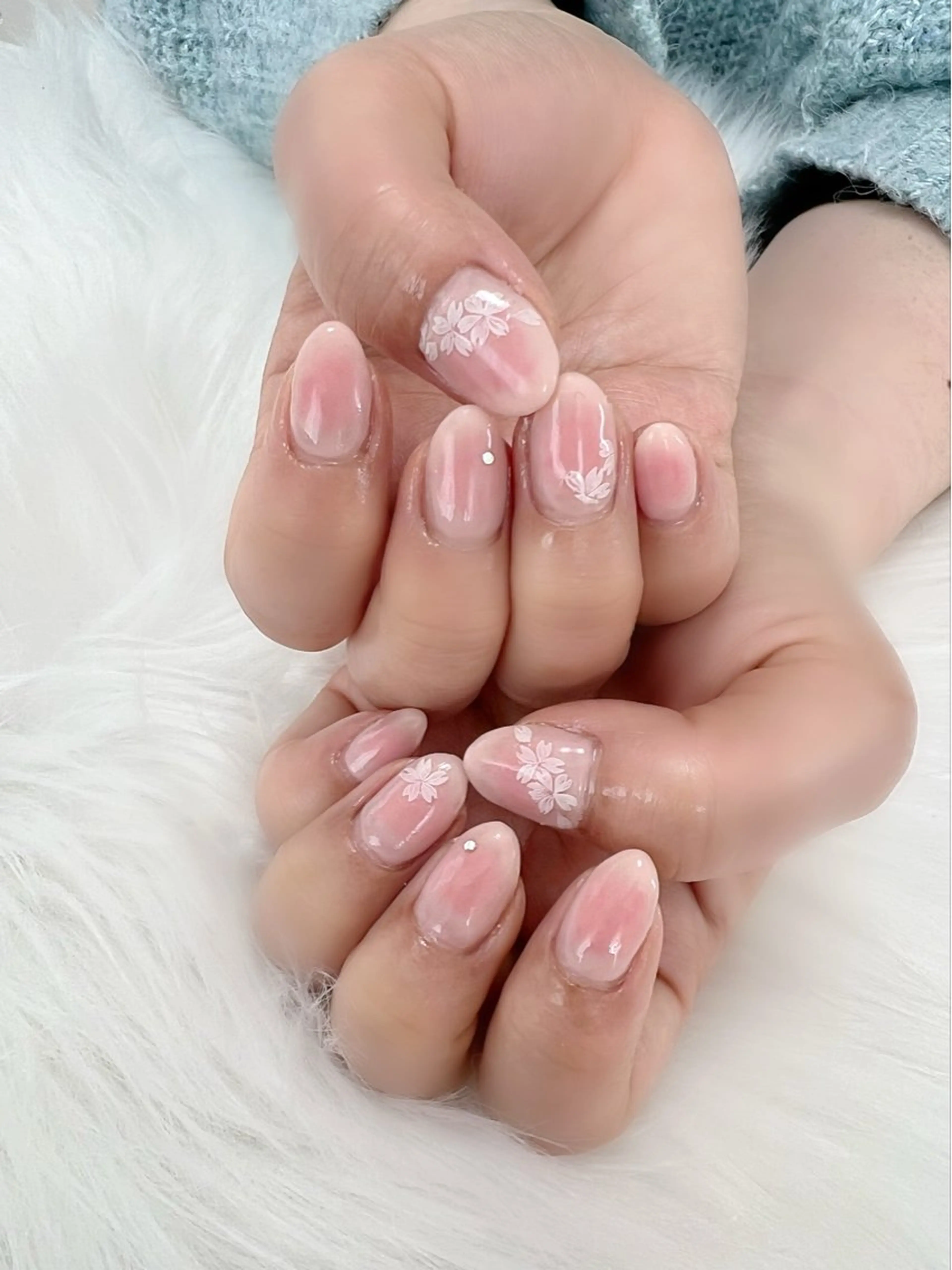 ネイル ぴはくサロン　ネイル あんどアイラッシュのマツエク・マツパデザイン