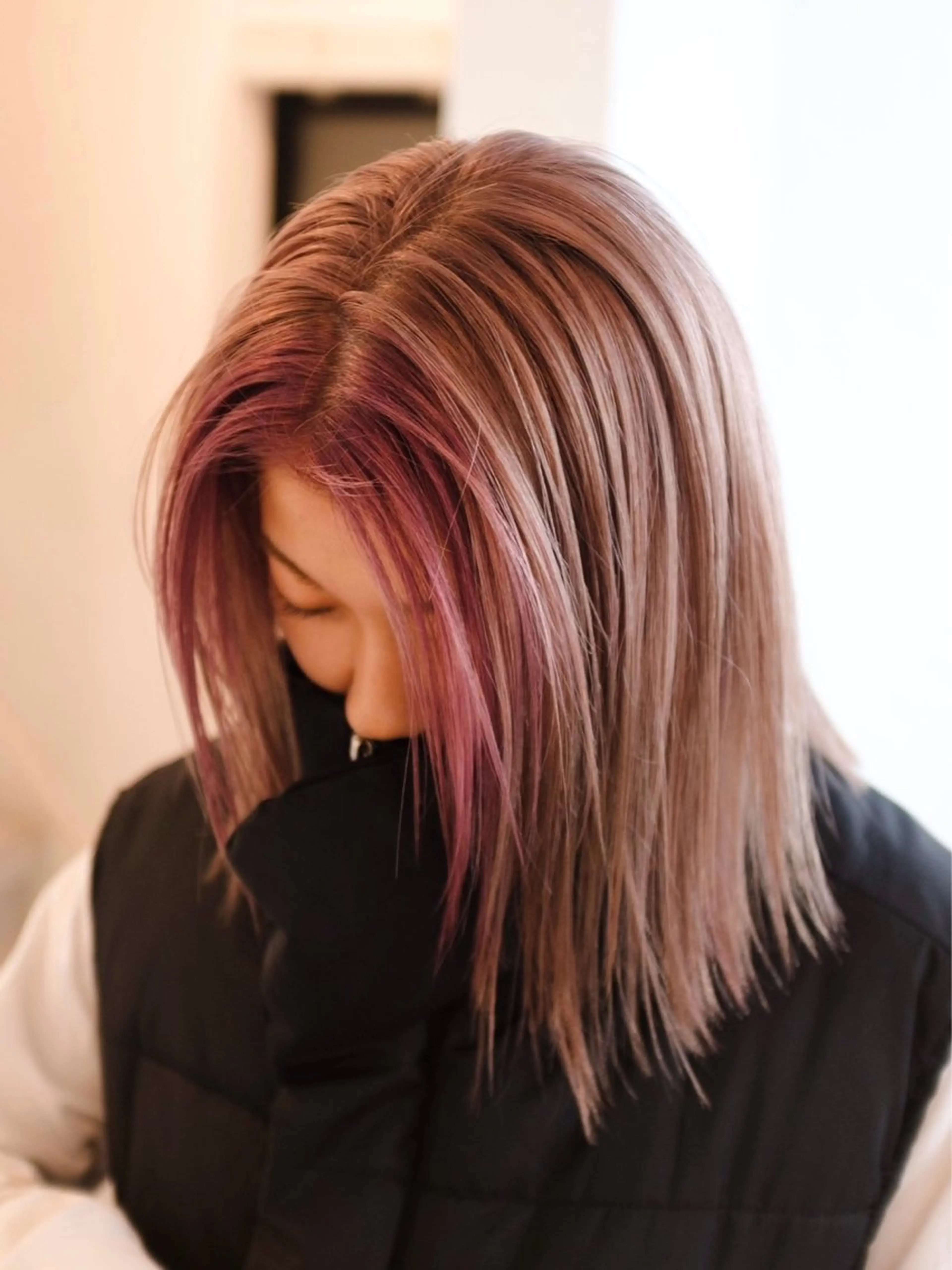 ミディアム カラー ヘアアレンジ ヘアカラー トリートメント ハイトーン/デザイン カラー/あおいのヘアスタイル