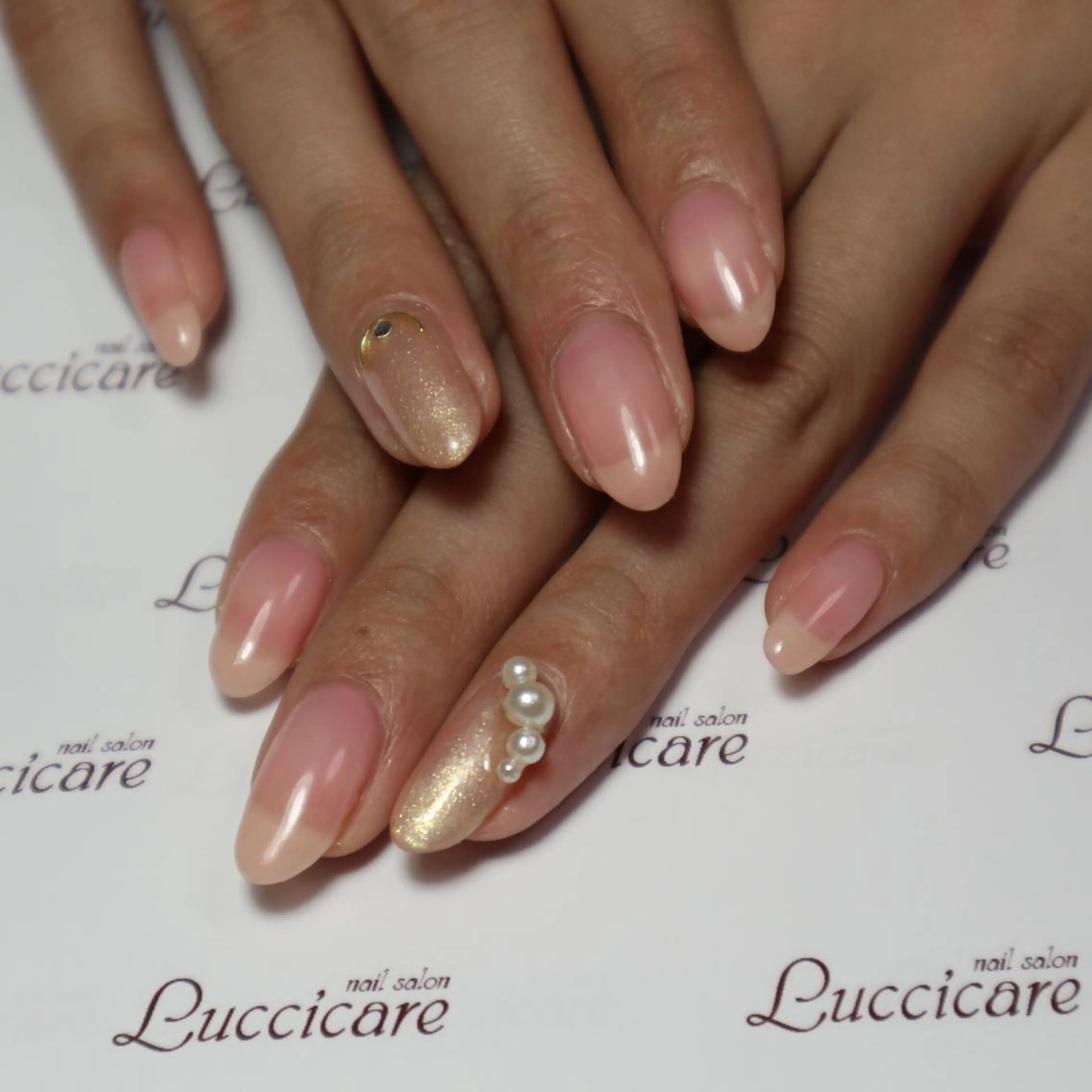 ネイル キラキラネイル ピンク 高田 ちかこのネイルデザイン