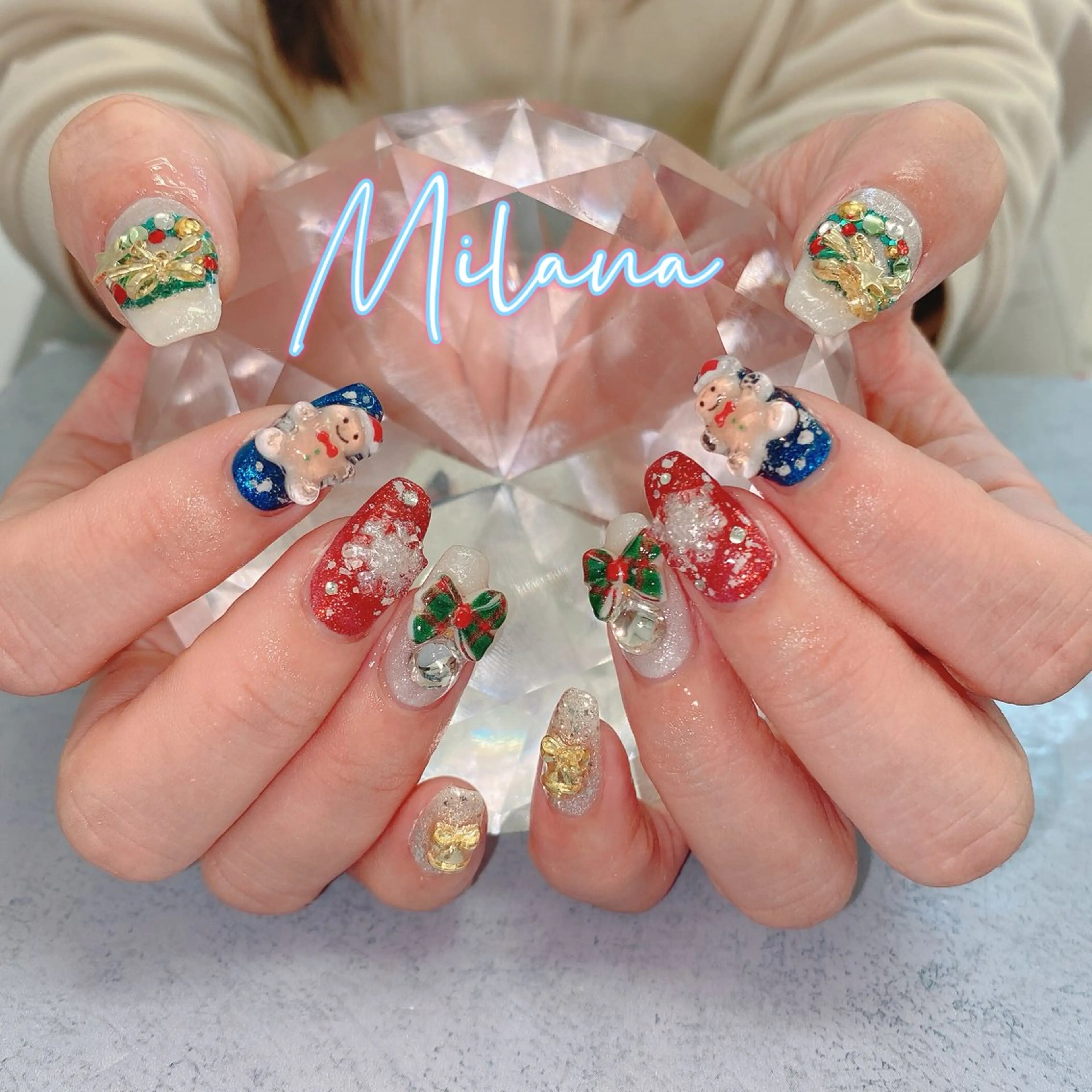 ネイル 冬ネイル クリスマス ハンドネイル Milana （研修生メニュー）のネイルデザイン