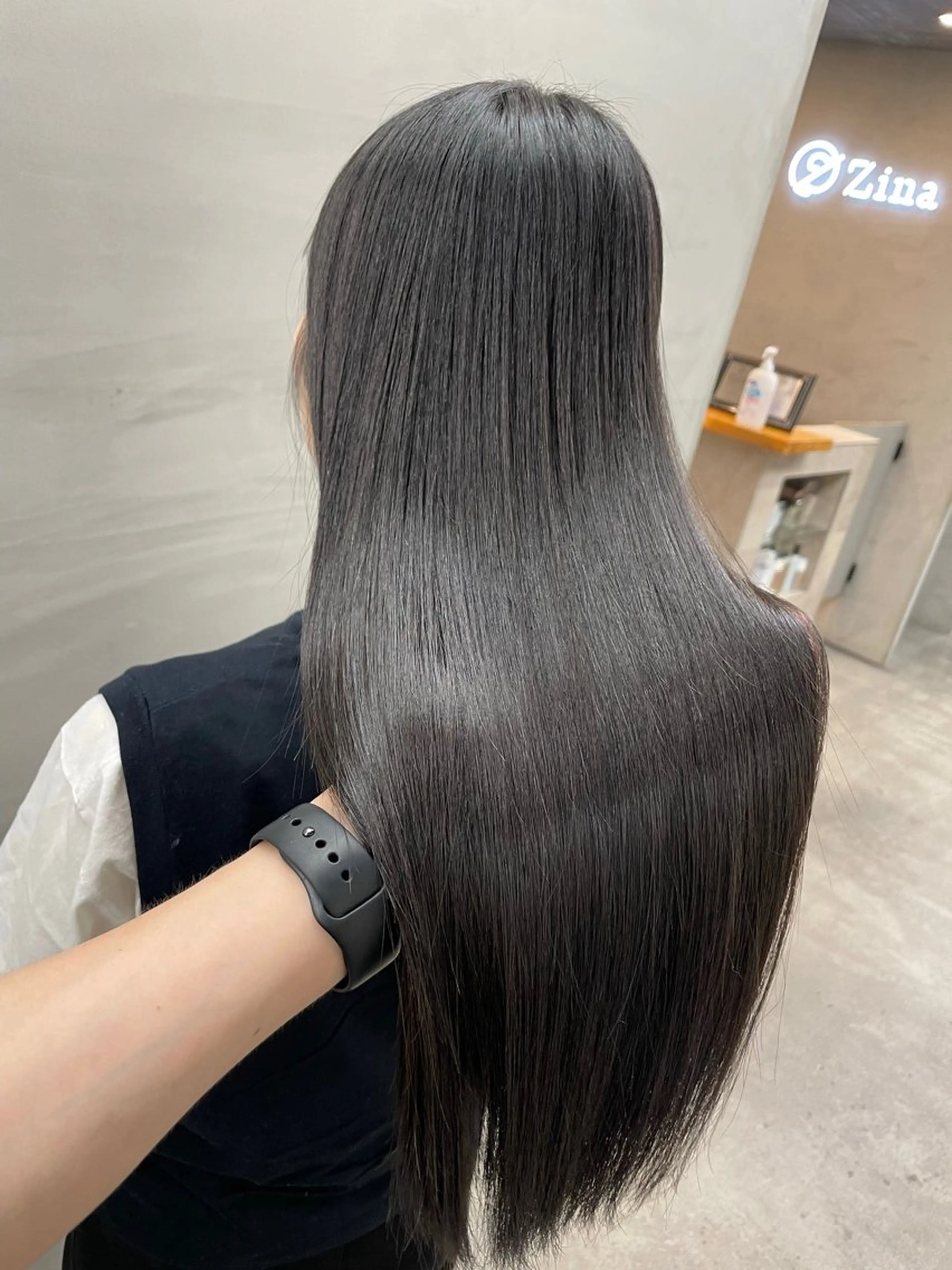 ロング パーマ カット 縮毛矯正 トリートメント 高山🐬髪質改善 池袋で縮毛矯正のヘアスタイル