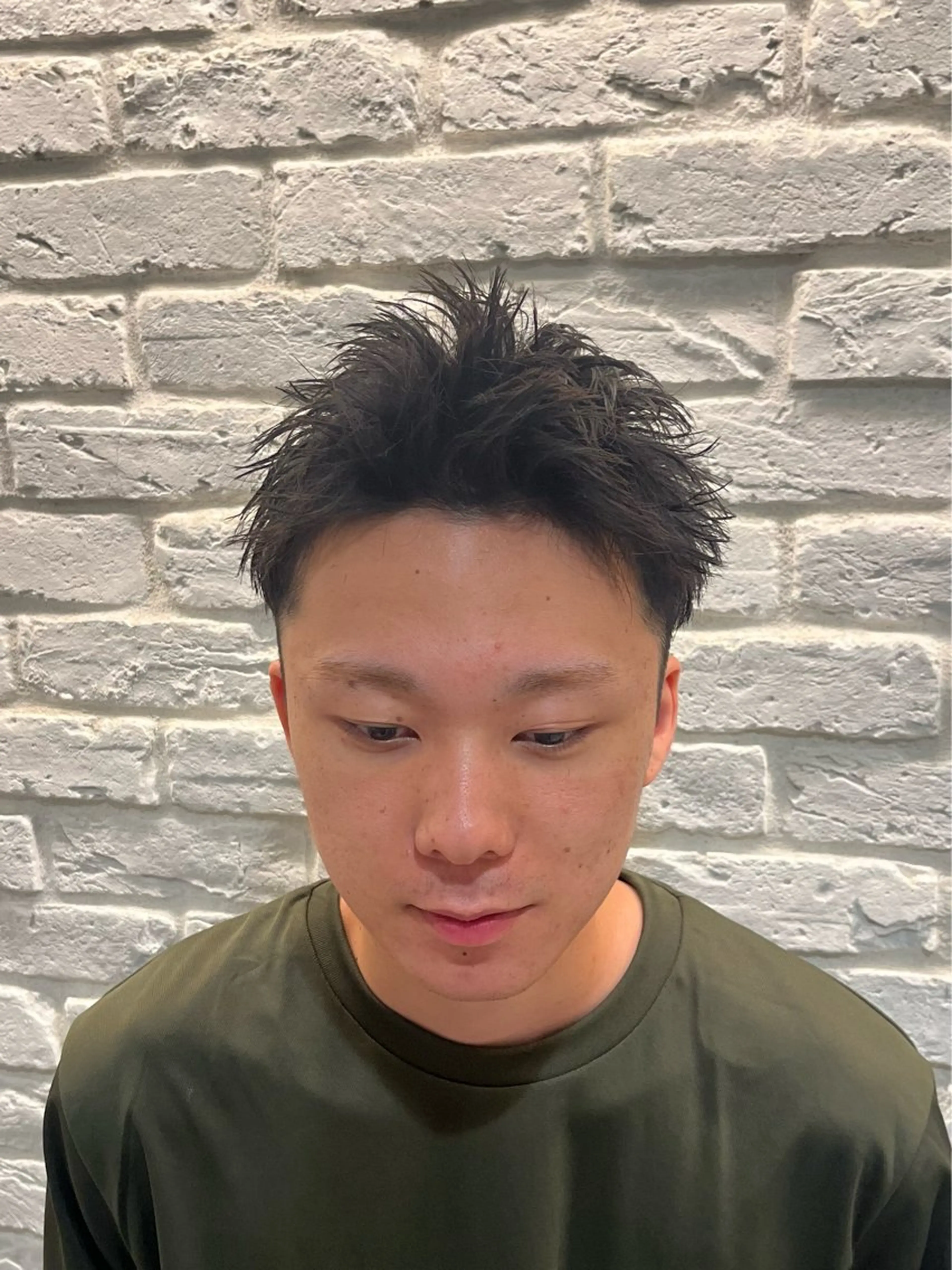 ショート メンズ スパイキーショート 刈り上げ ショートヘア BLUE       hair＆Life所属・山崎 蓮のヘアスタイル