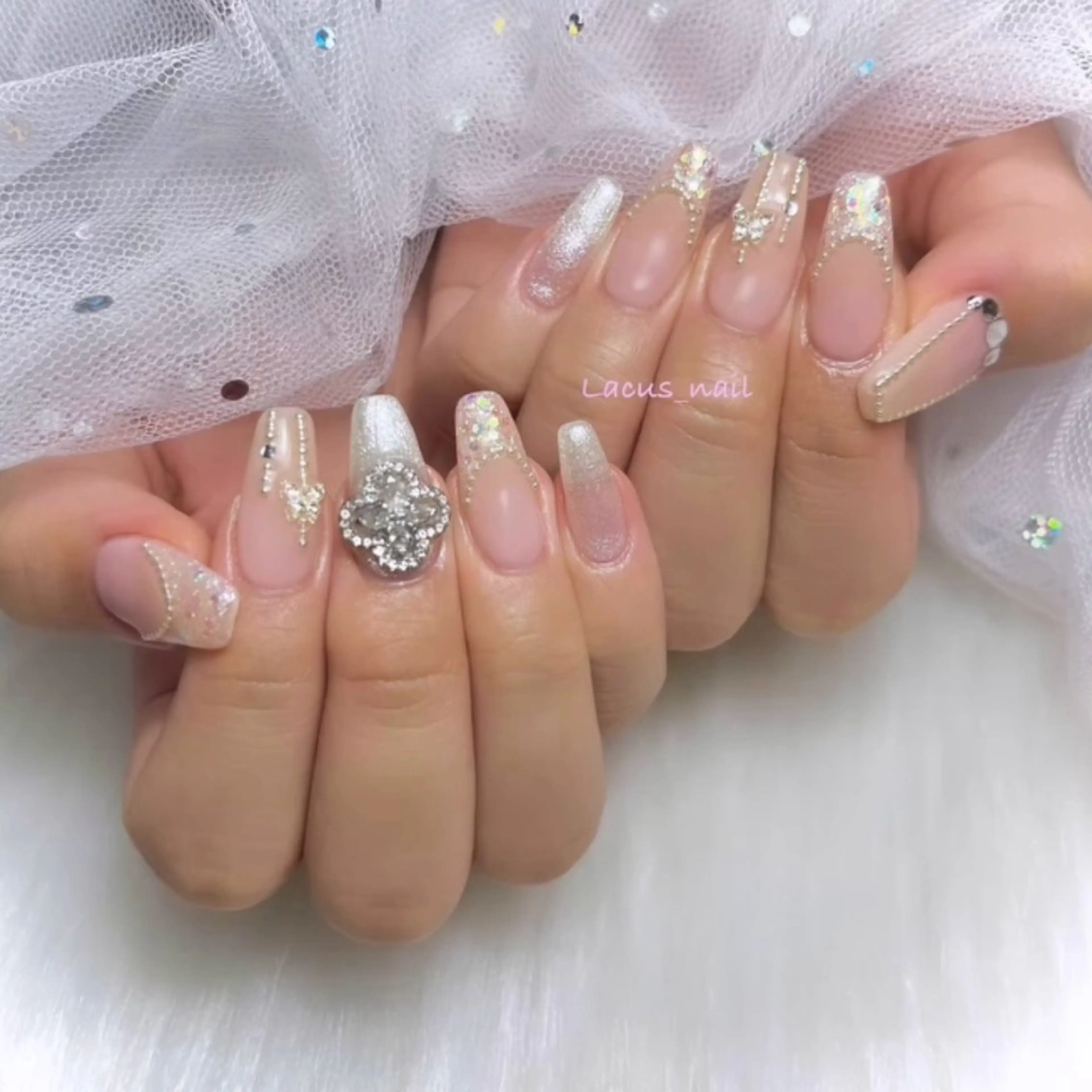 ネイル アートネイル ジェルネイル Nail Salon Lacusのネイルデザイン