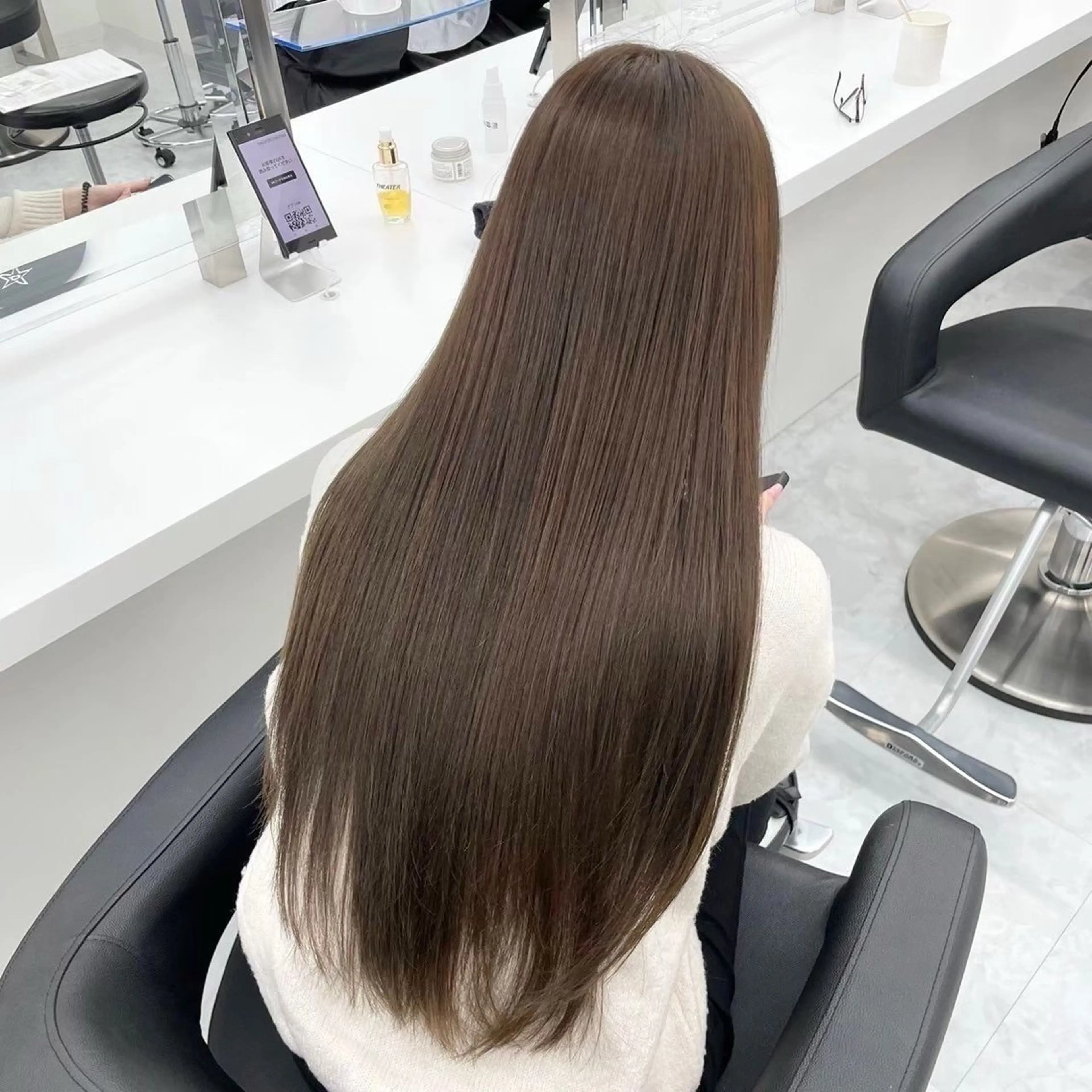 ロング カラー ヘアカラー トリートメント 海外風ブリーチなし 🫒Rion🫒🩶のヘアスタイル