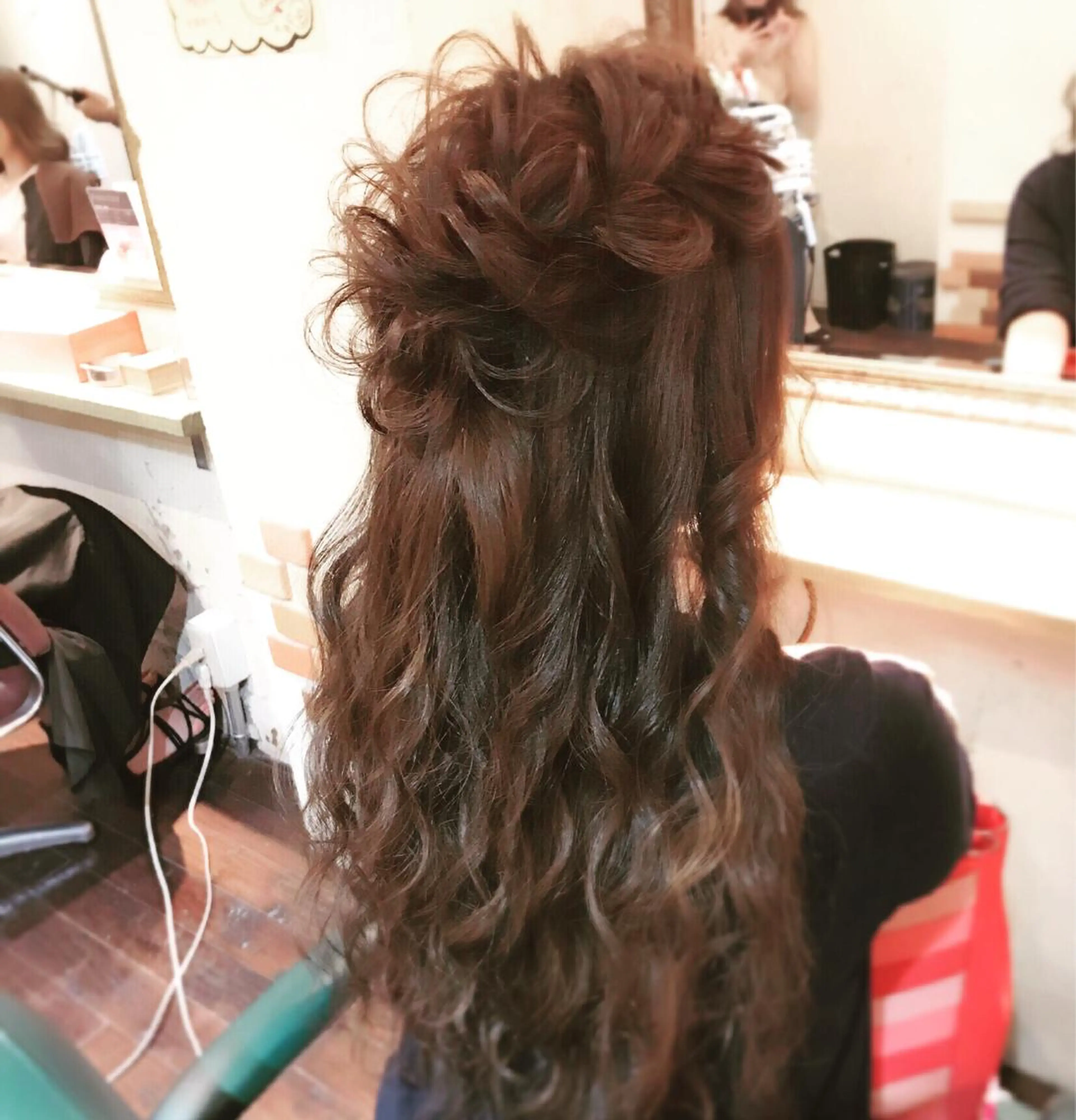 ロング 【カメレオン】 上村 祥子のヘアスタイル