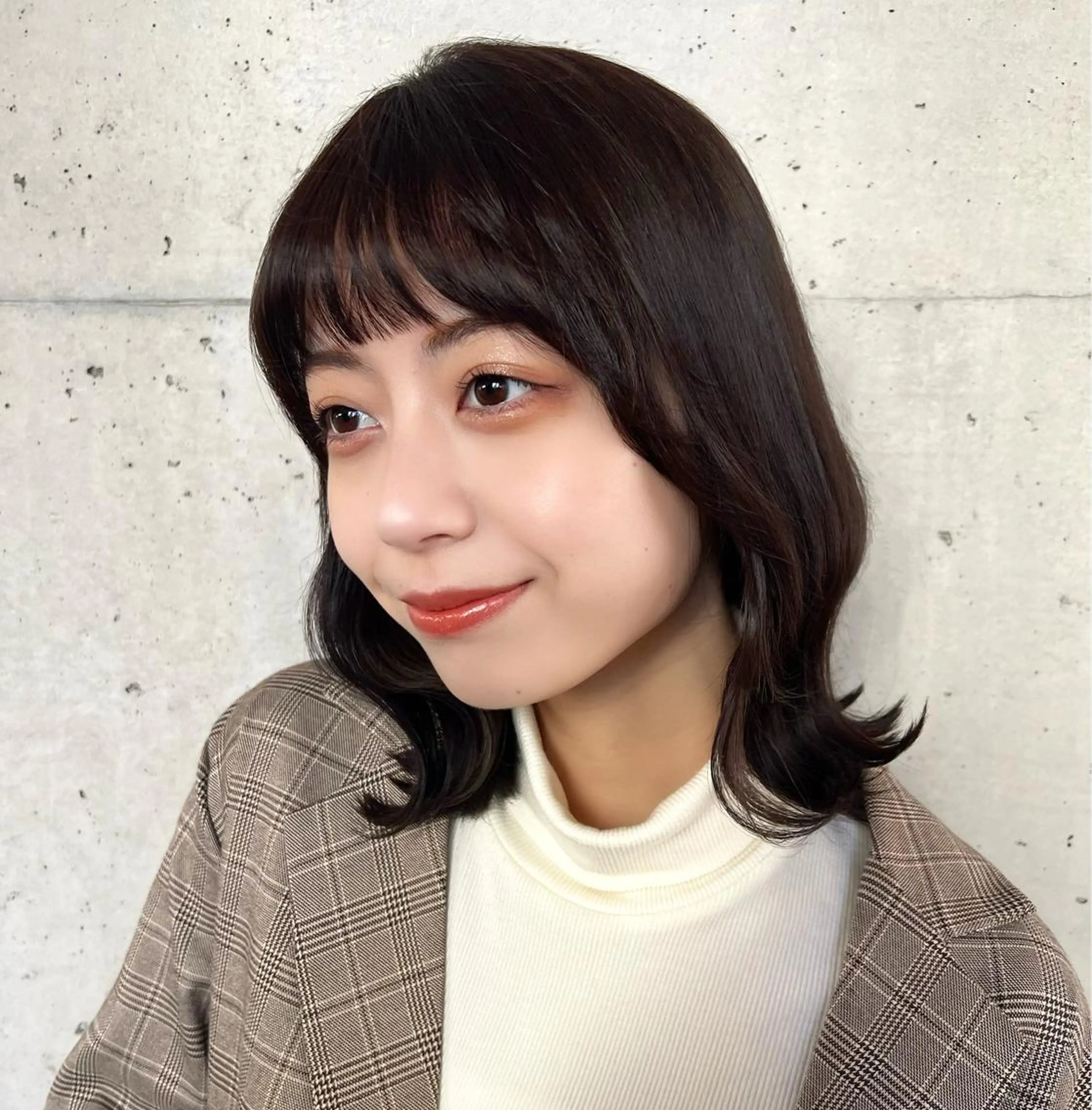 ミディアム 🎧パーソナルケア/ 透明感カラー/ミユのヘアスタイル