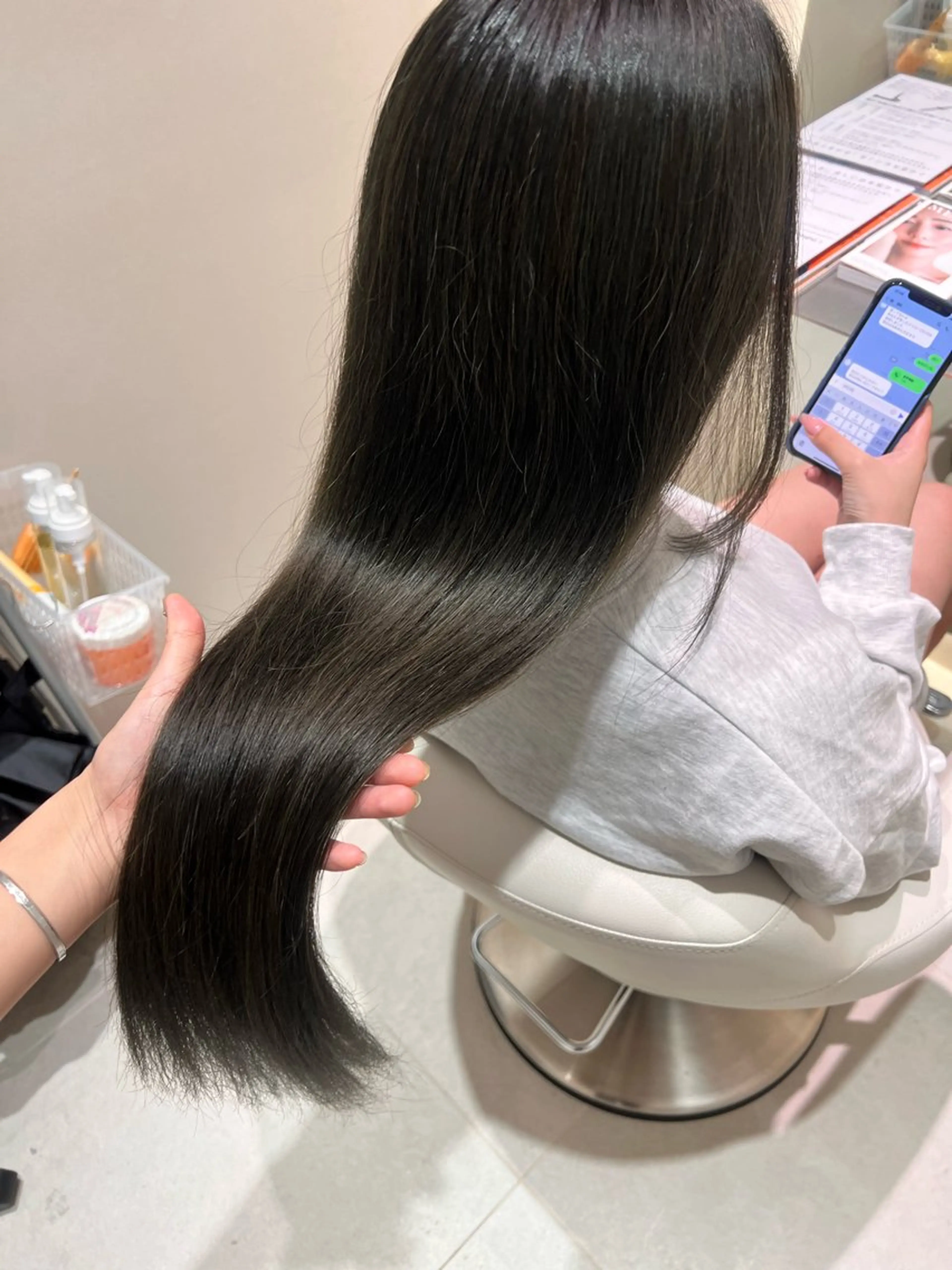 ロング カラー レイヤー:透けカラー :髪質改善🌼✨のヘアスタイル