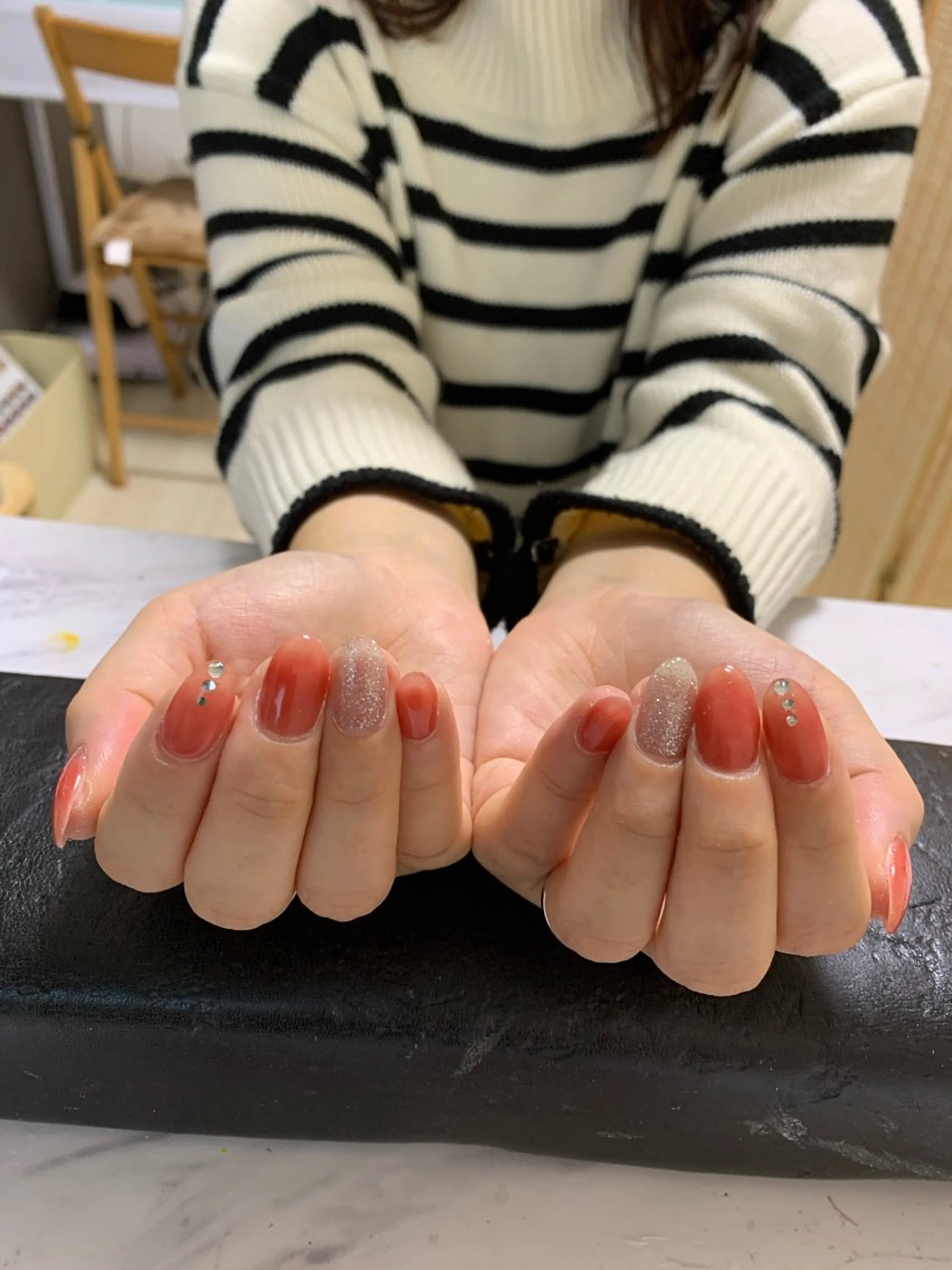 ネイル ハンドネイル しょう えんきんのネイルデザイン