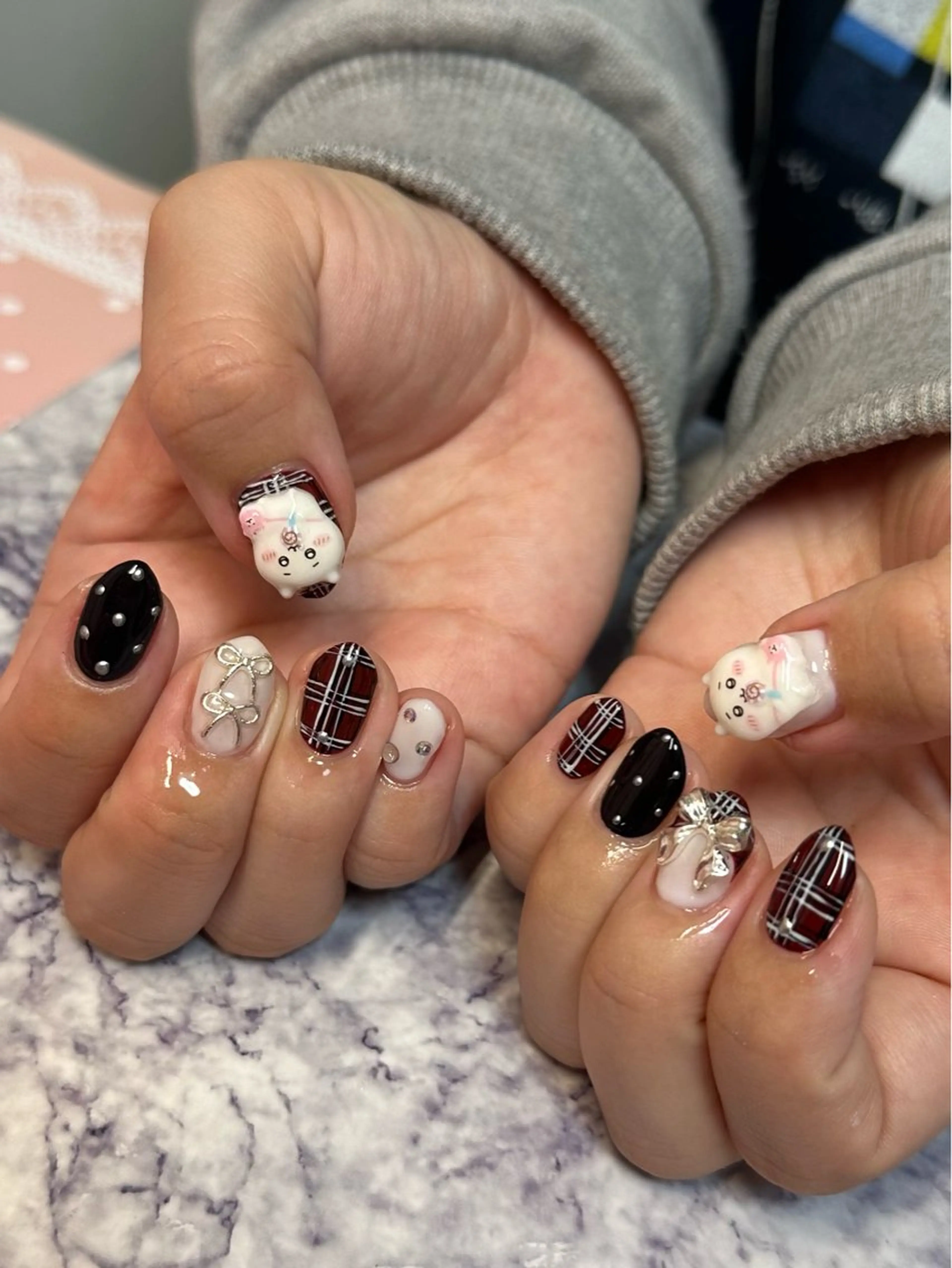 ネイル ハンドネイル フットネイル Pretzels🥨 【プレッツェル】ミウのネイルデザイン