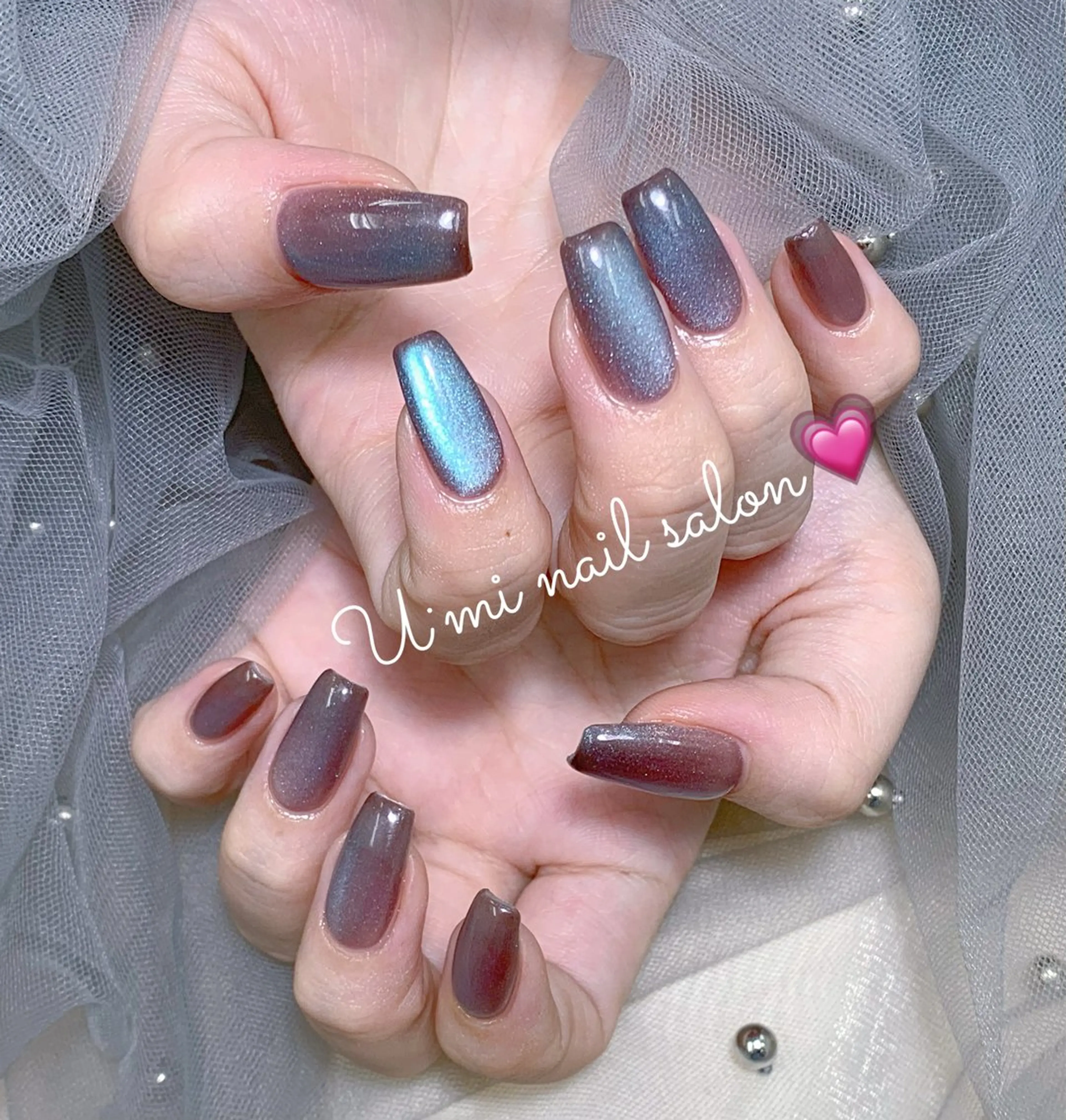 ネイル マグネットネイル マグネットワンカラー ワンカラーネイル ハンドネイル U·Mi nail salon所属・U·Mi 上野御徒町容のネイルデザイン