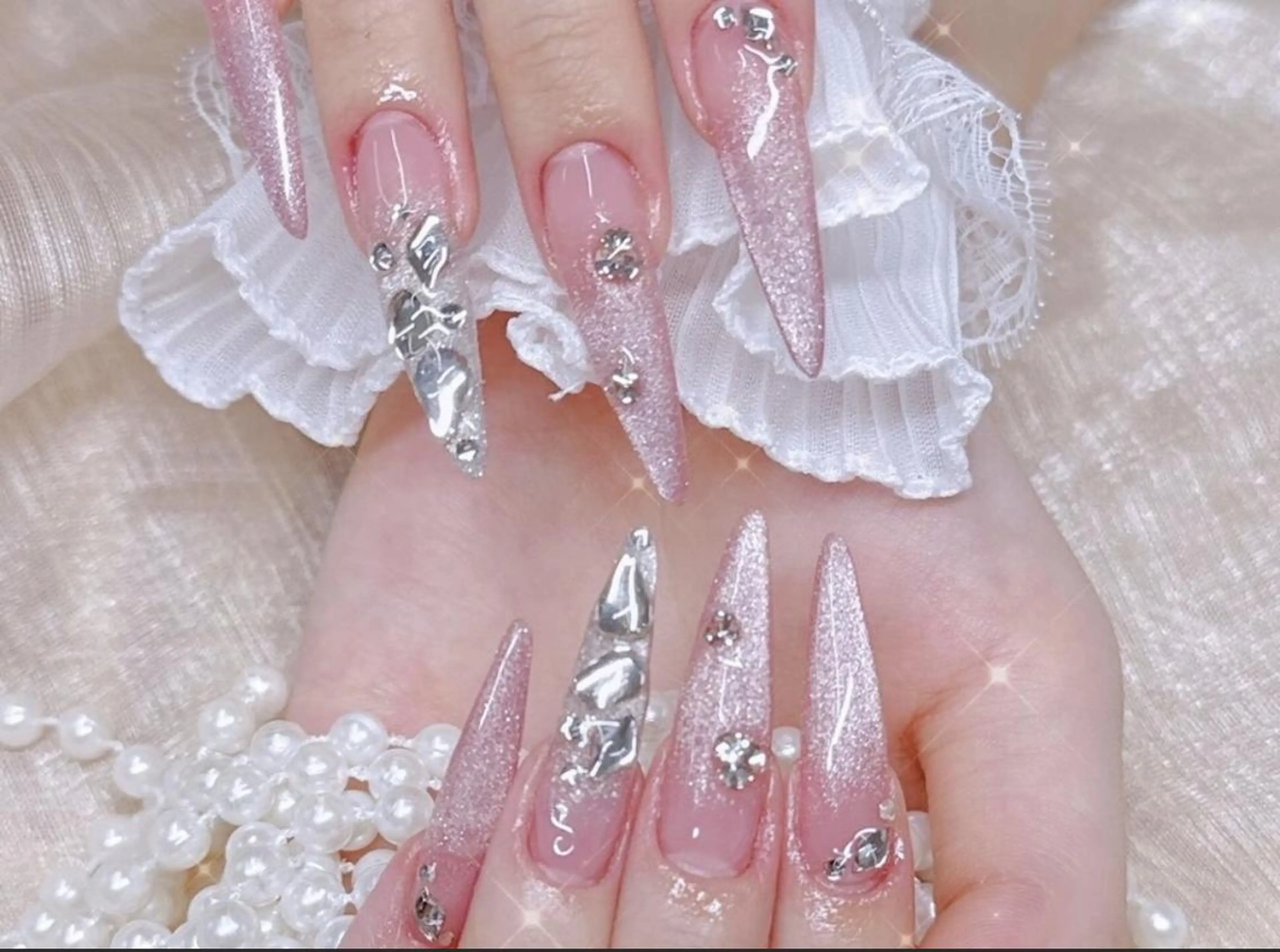 ネイル 🎀彩羽チップ 長さだし専門🎀のネイルデザイン