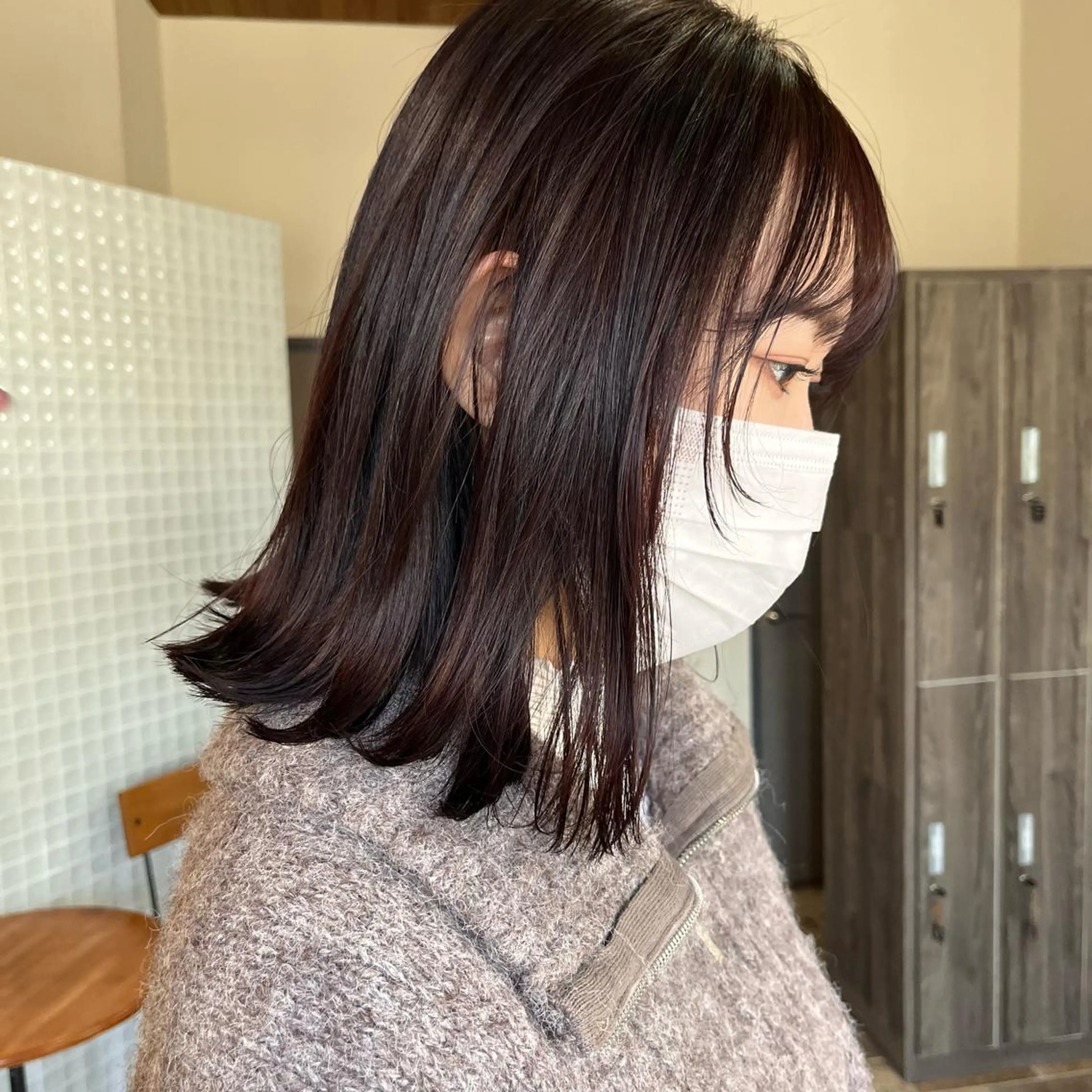 ミディアム 中村 友香のヘアスタイル