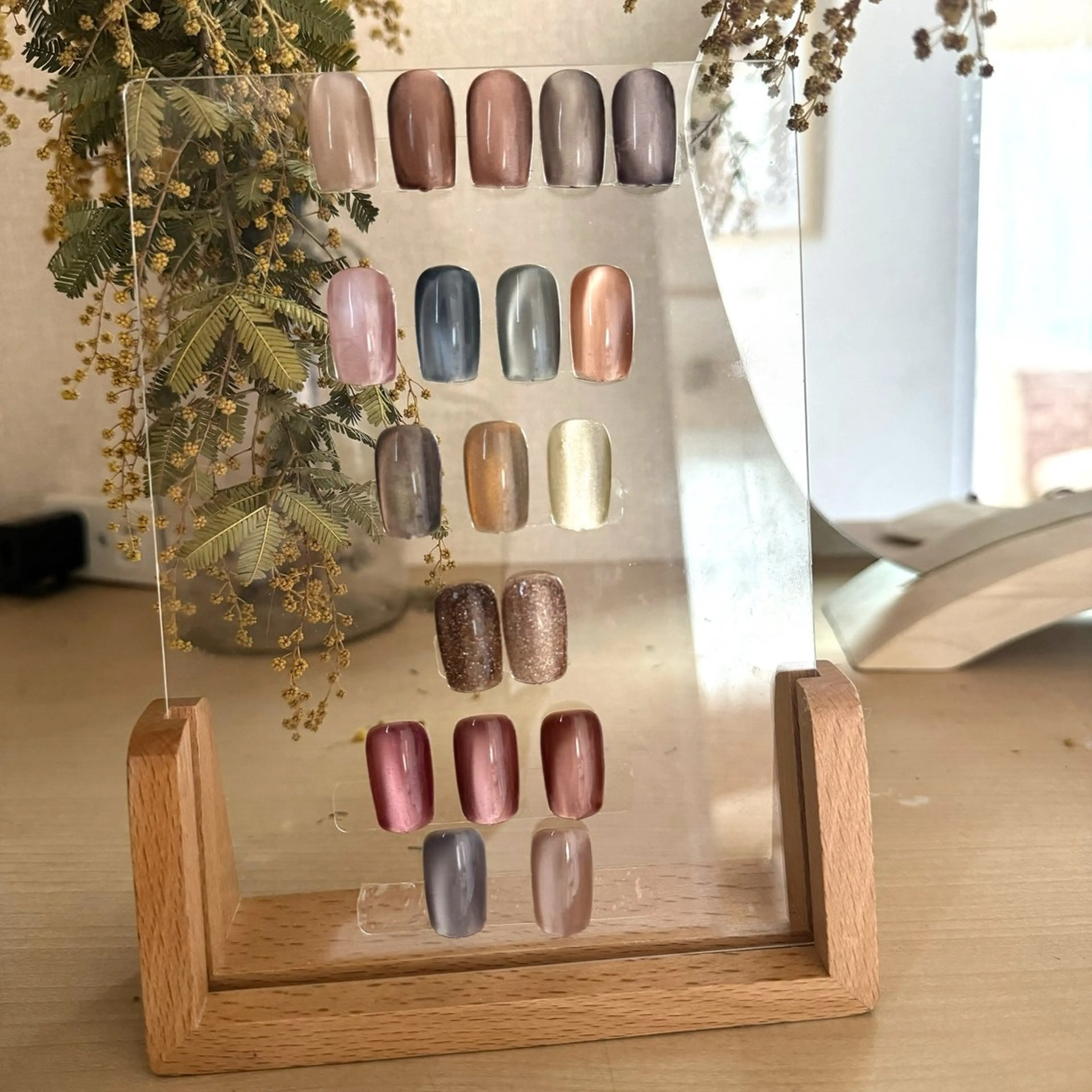 ネイル マグネットネイル sui nailのネイルデザイン