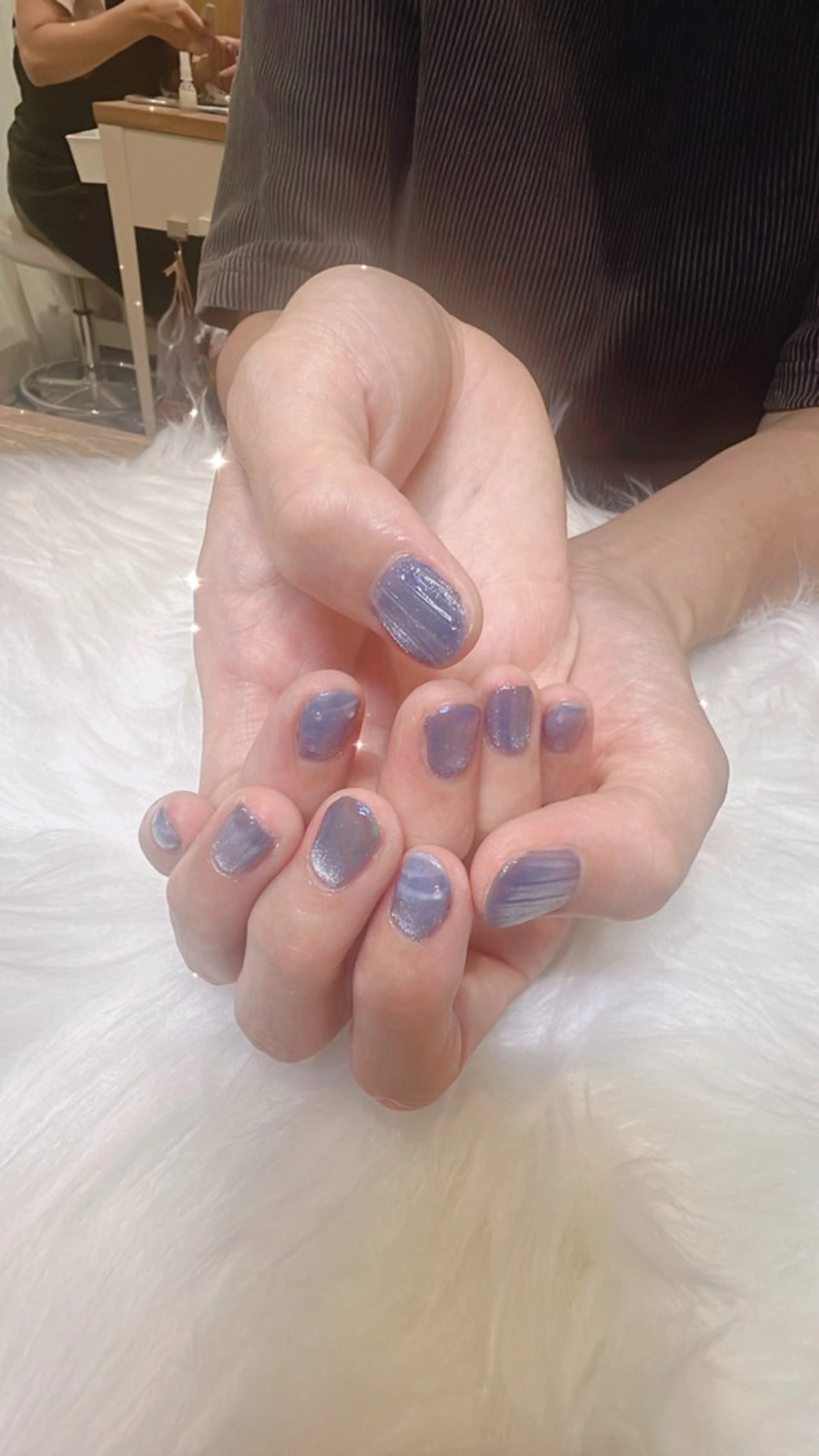 ネイル マグネットネイル ミラーネイル ハンドネイル 若狭 早希のネイルデザイン