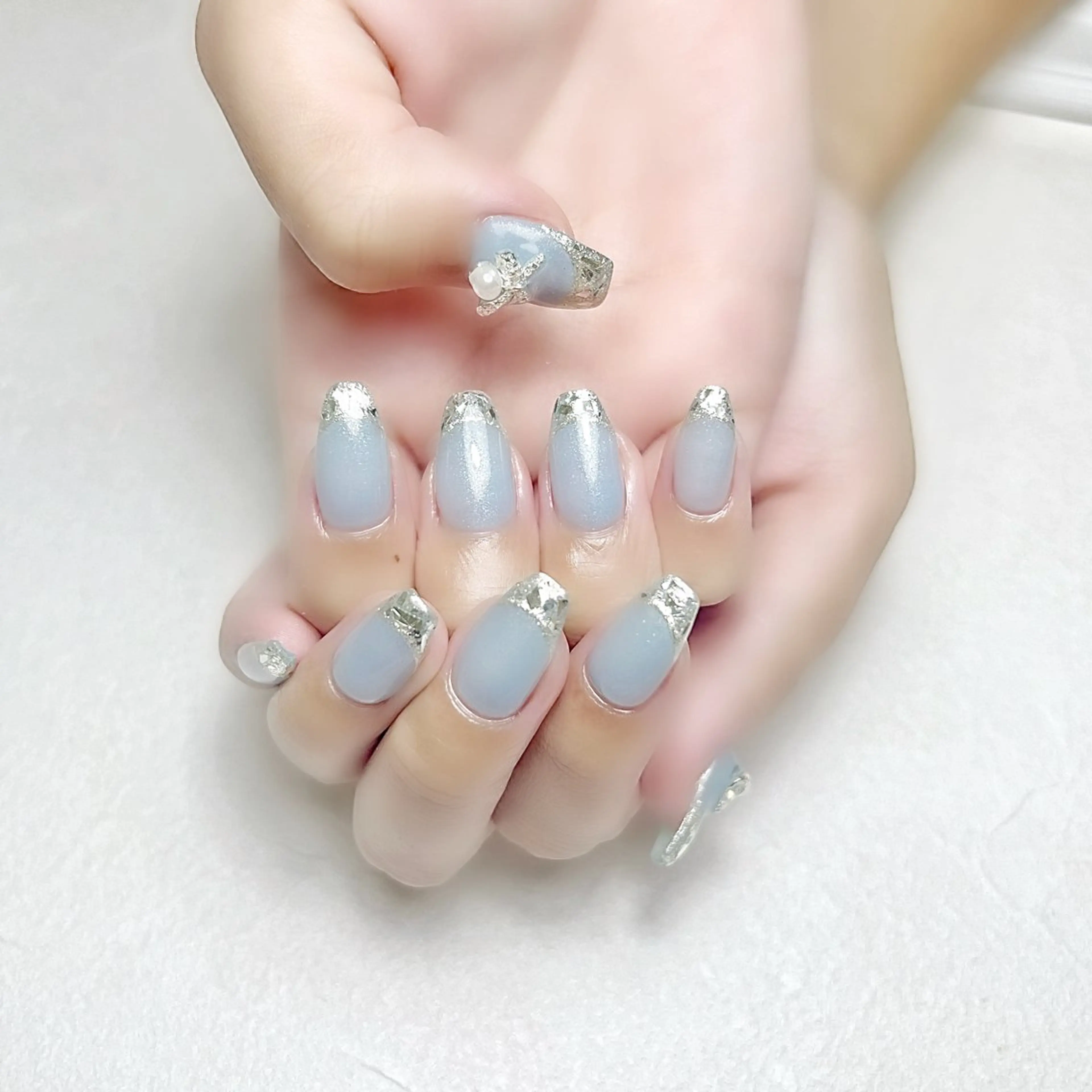 ネイル ブルー フレンチネイル ガラスフレンチ オフィスネイル 夏ネイル rouse nail RISATOのネイルデザイン
