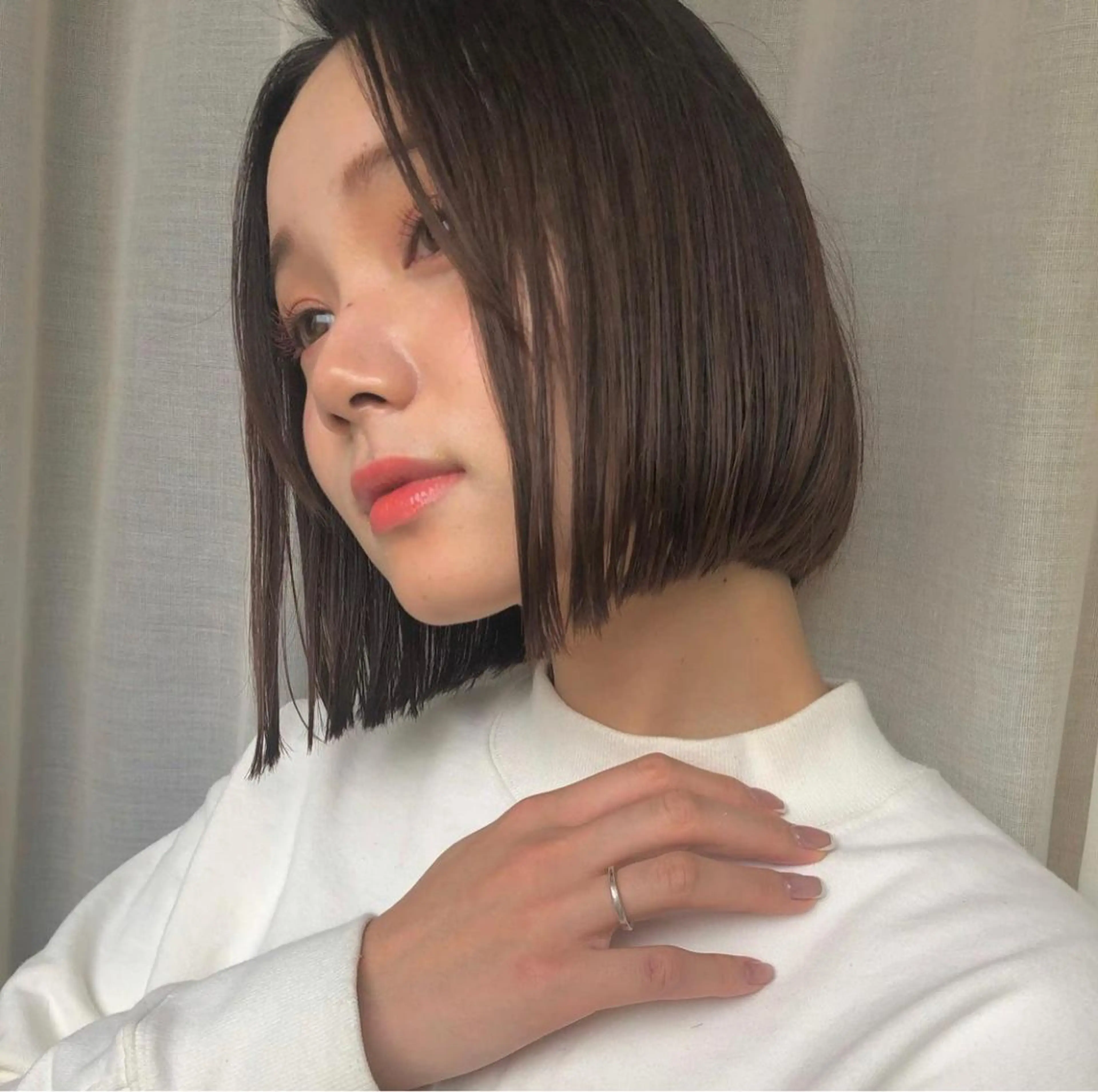 ショート ボブ カット ヘアカラー トリートメント 本田 奈穂美のヘアスタイル