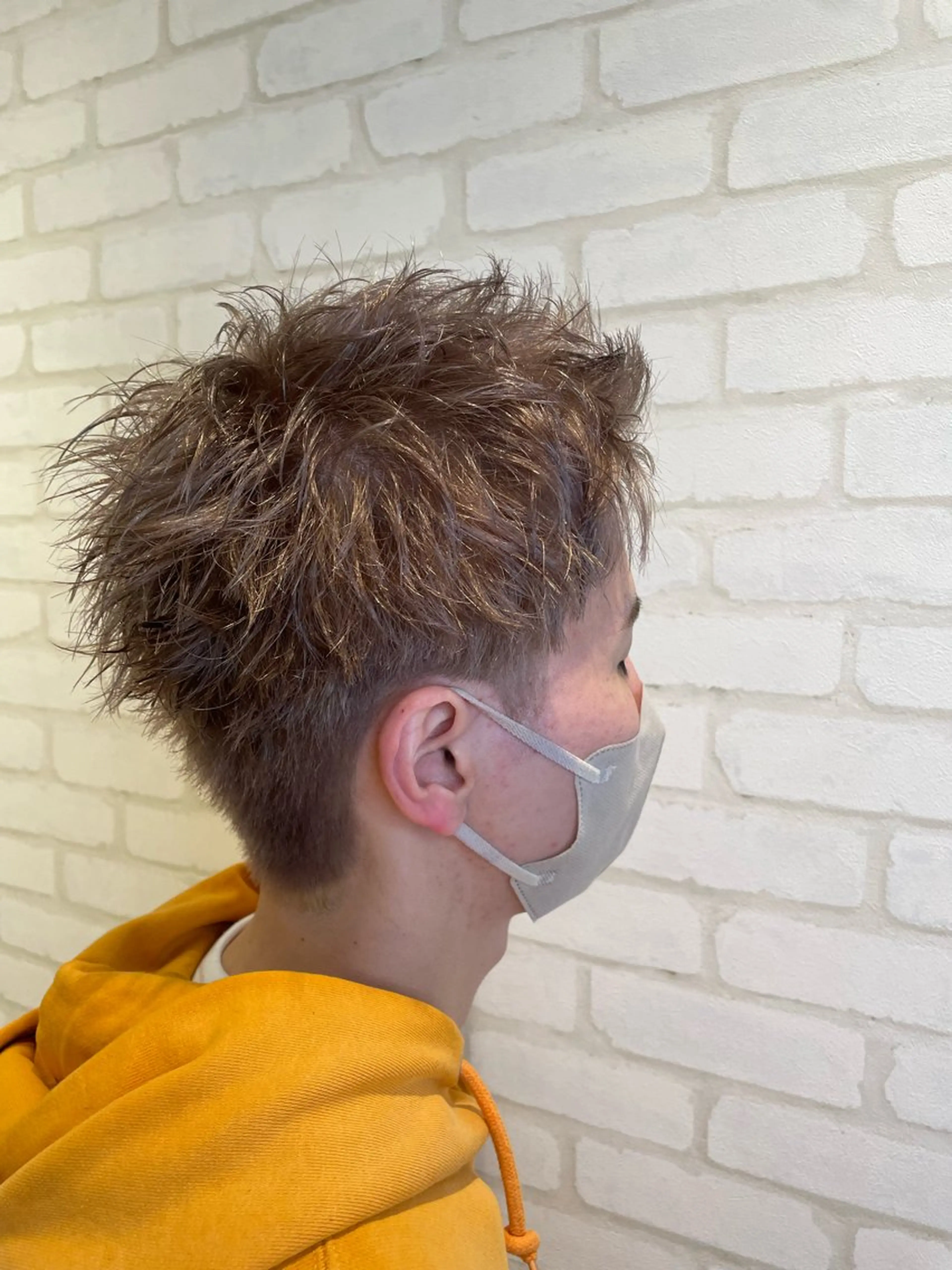 ショート メンズ アサト チヨノのヘアスタイル
