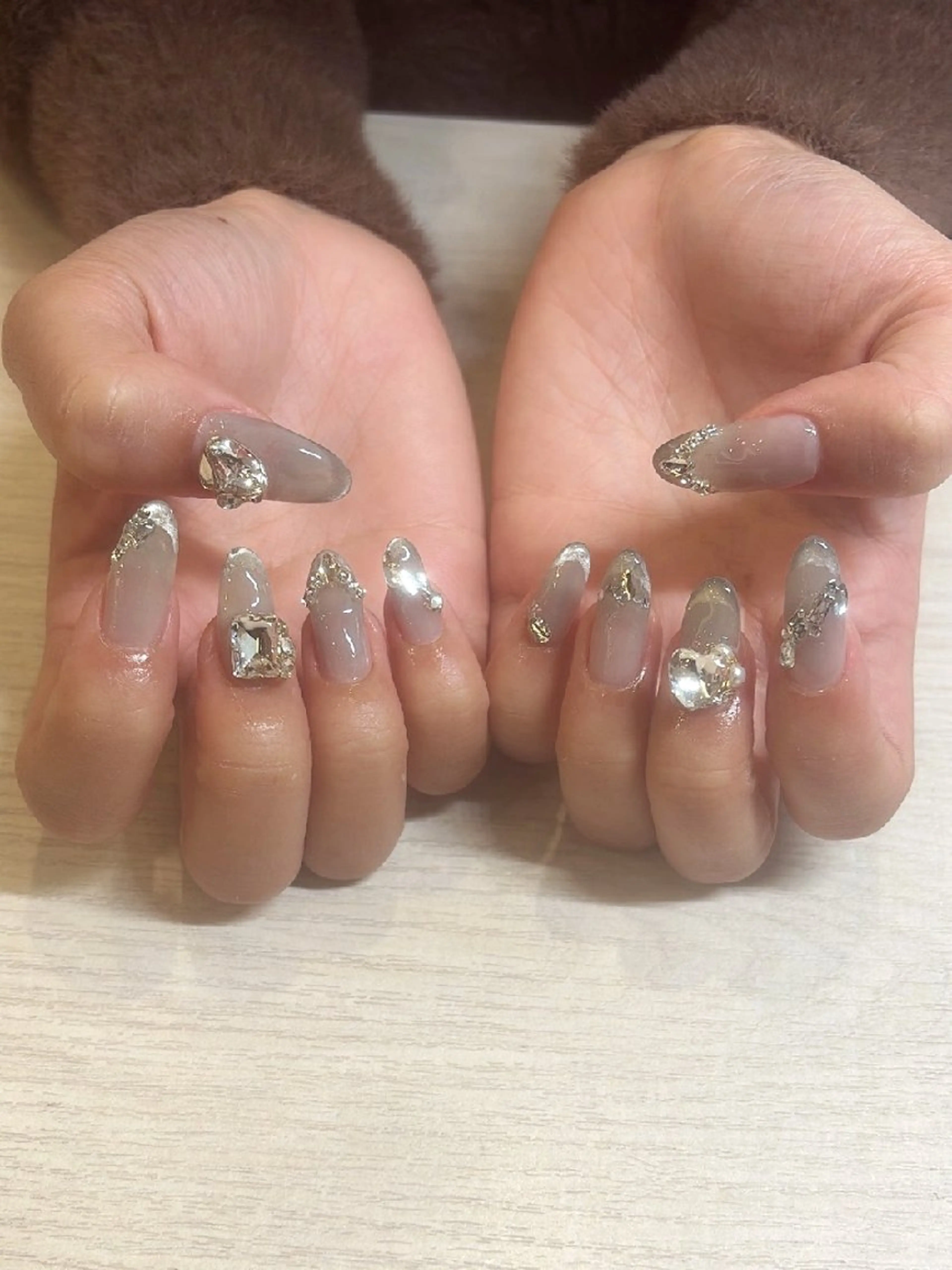 ネイル ハンドネイル 関口 友菜のヘアスタイル