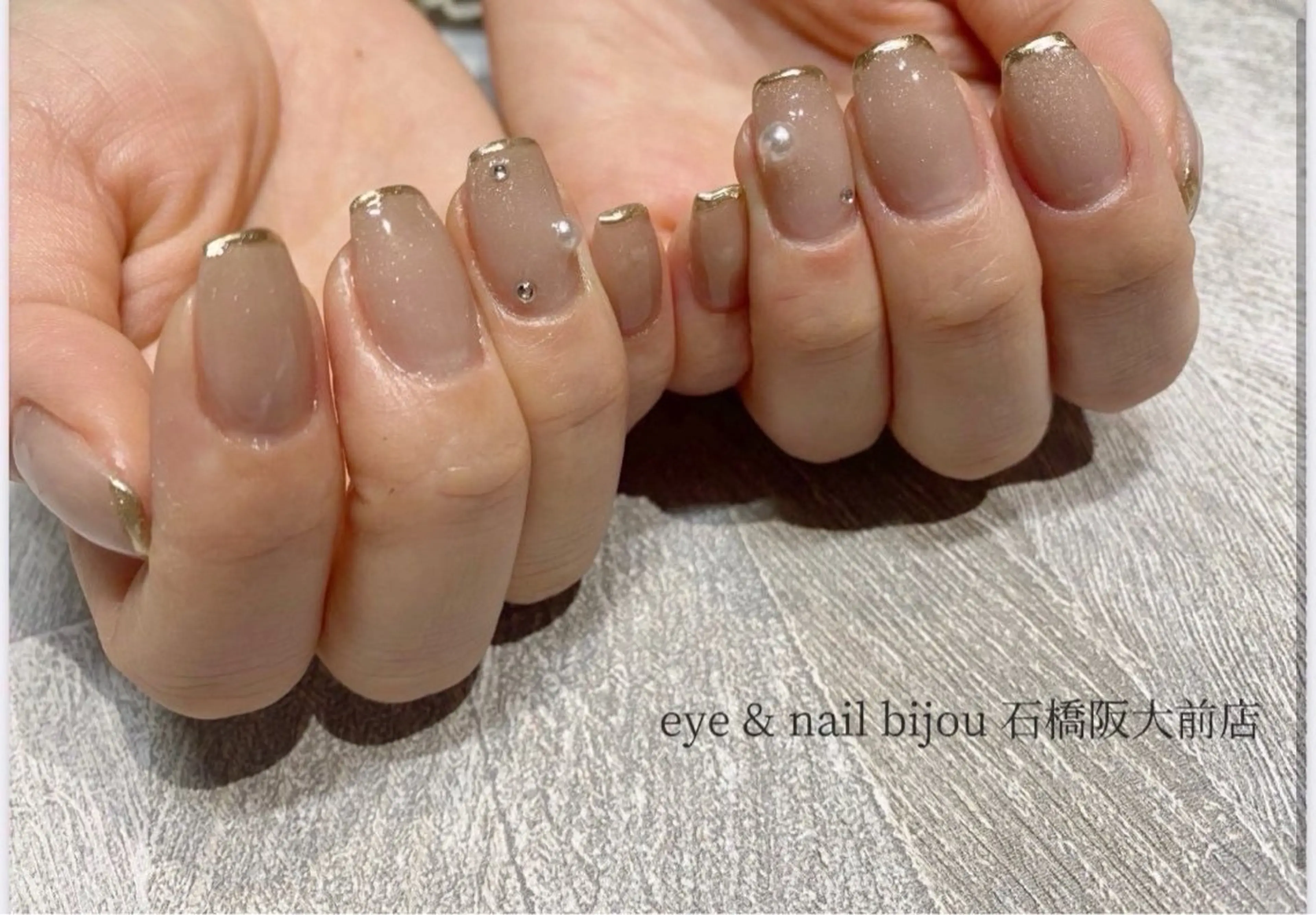 ネイル eye and nail ビジュゥ　石橋阪大前店所属・ビジュゥ石橋阪大前店 💅mayuちゃんのネイルデザイン
